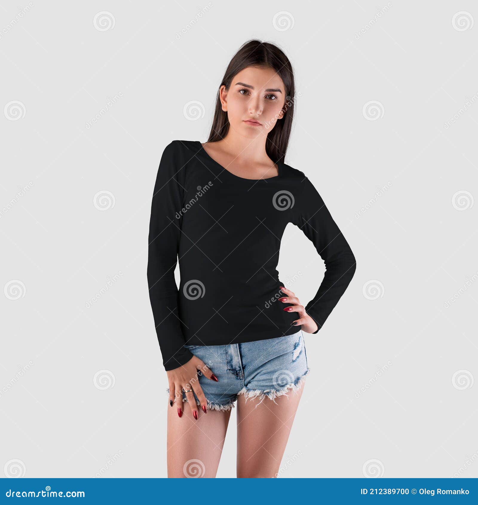 https://thumbs.dreamstime.com/z/plantilla-de-ropa-mujer-con-mangas-largas-en-una-chica-joven-vista-frontal-marca-para-la-presentaci%C3%B3n-dise%C3%B1o-logo-maquillaje-212389700.jpg