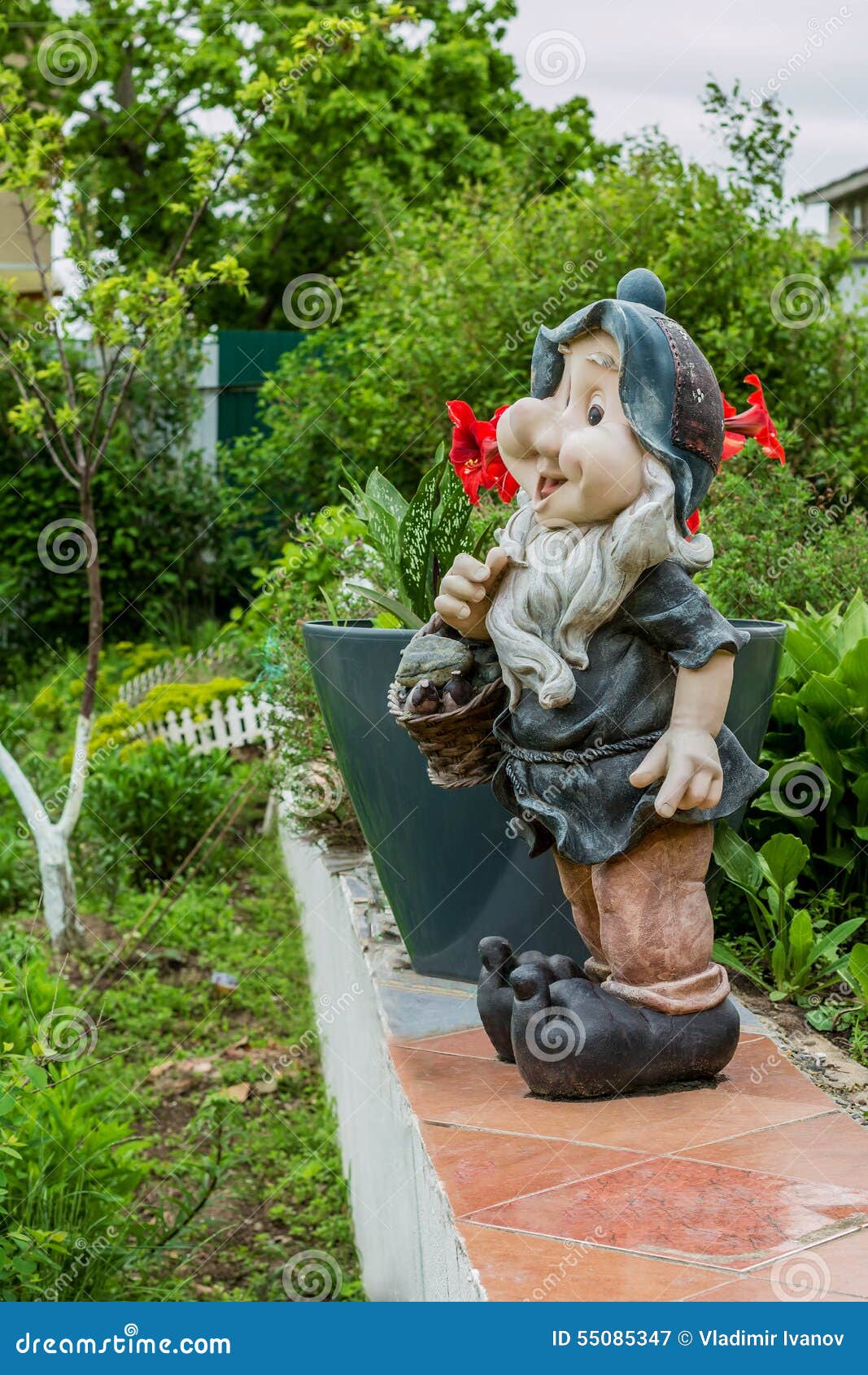 Plaster Sculptures of Assistants in a Garden Stock Image Image of