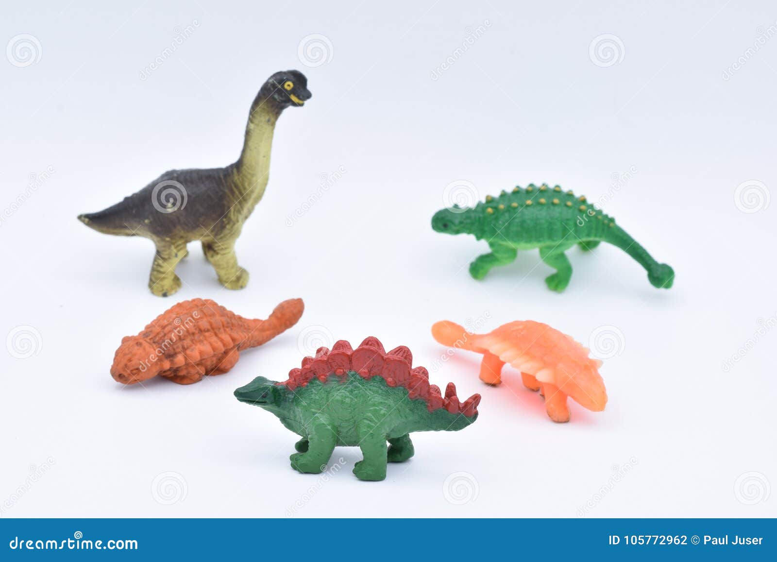 small plastic dinosaur toys
