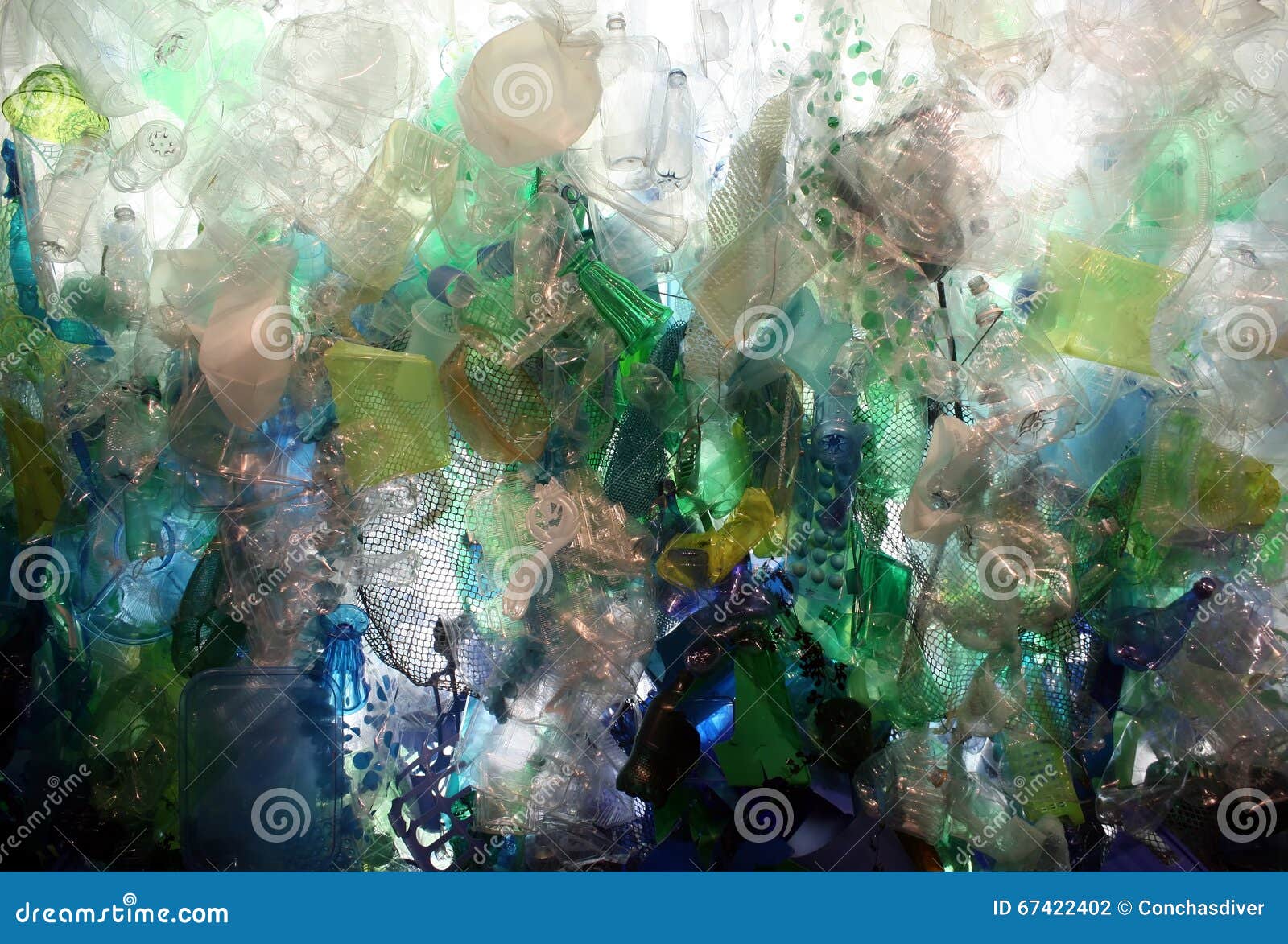 plastic ocean debris