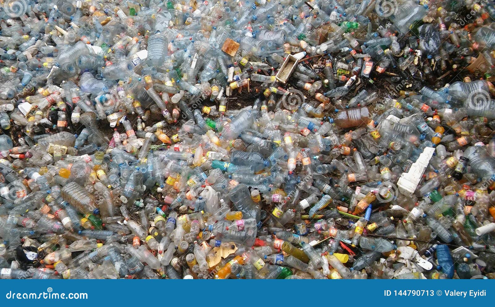 Plastic Water Bottles Ocean Pollution Facts Editorial Stock Photo