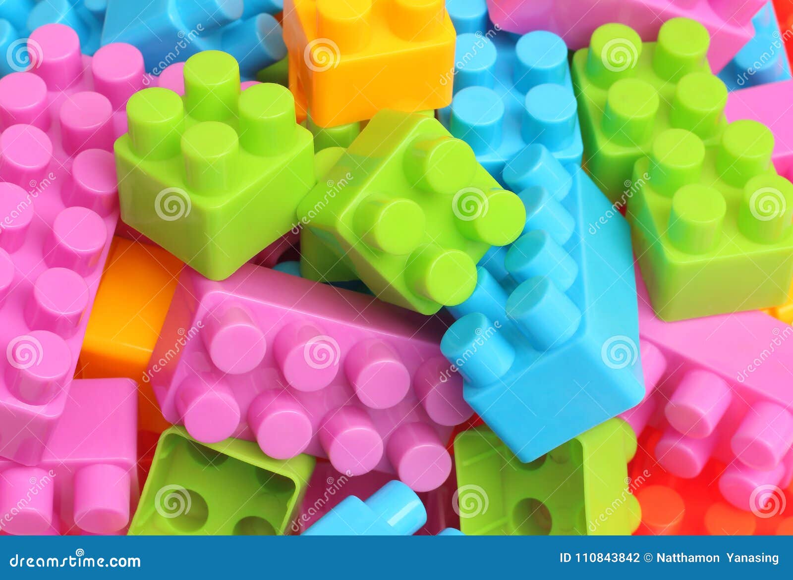 plastic building blocks for toddlers