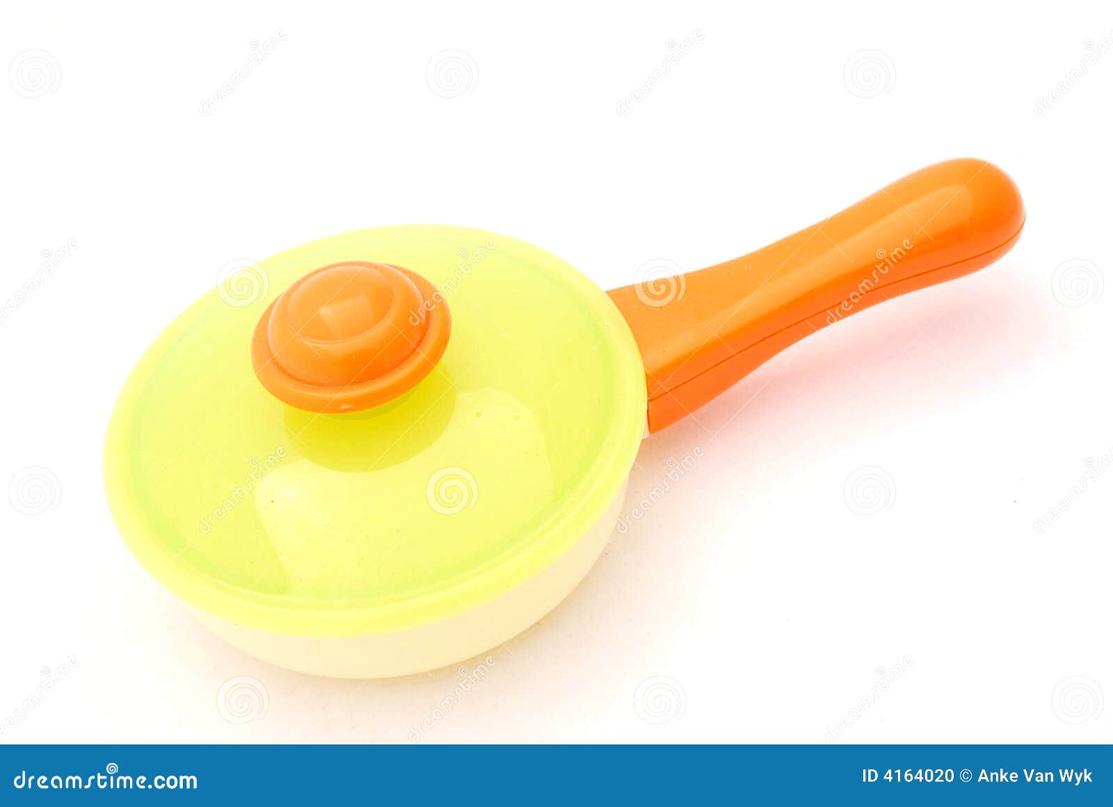 plastic frying pan toy