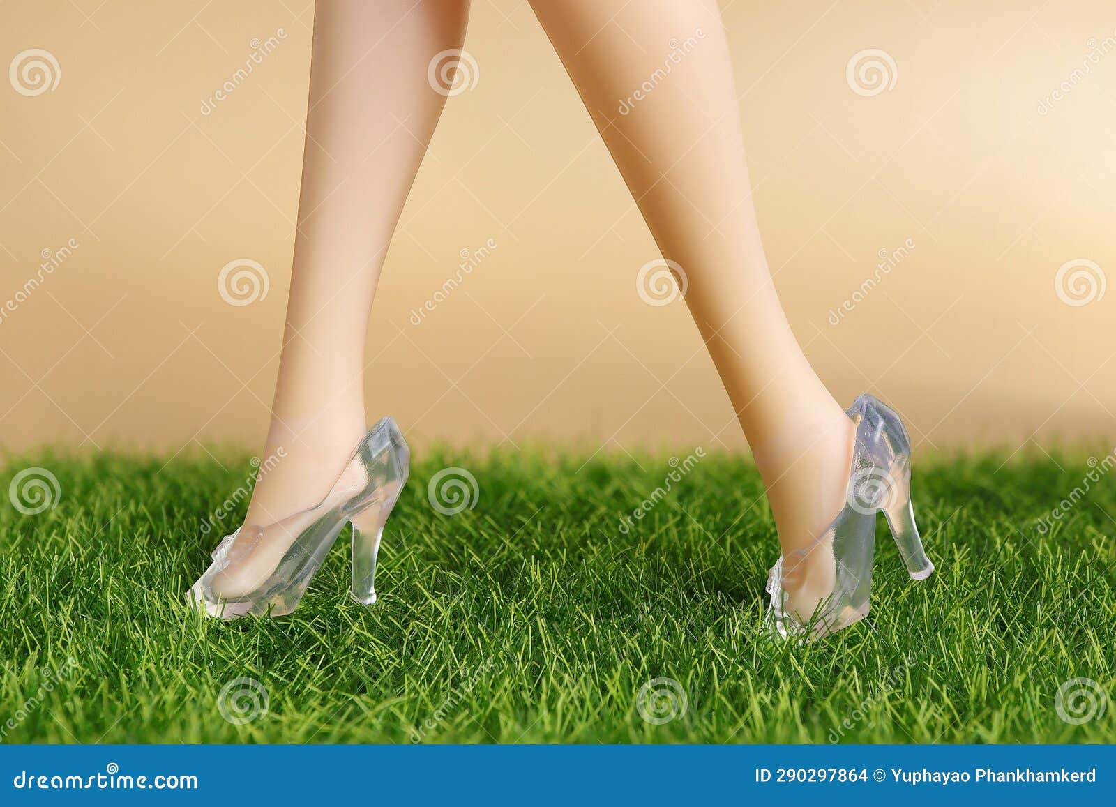 Can This Product Stop Heels From Sinking In Grass? - YouTube