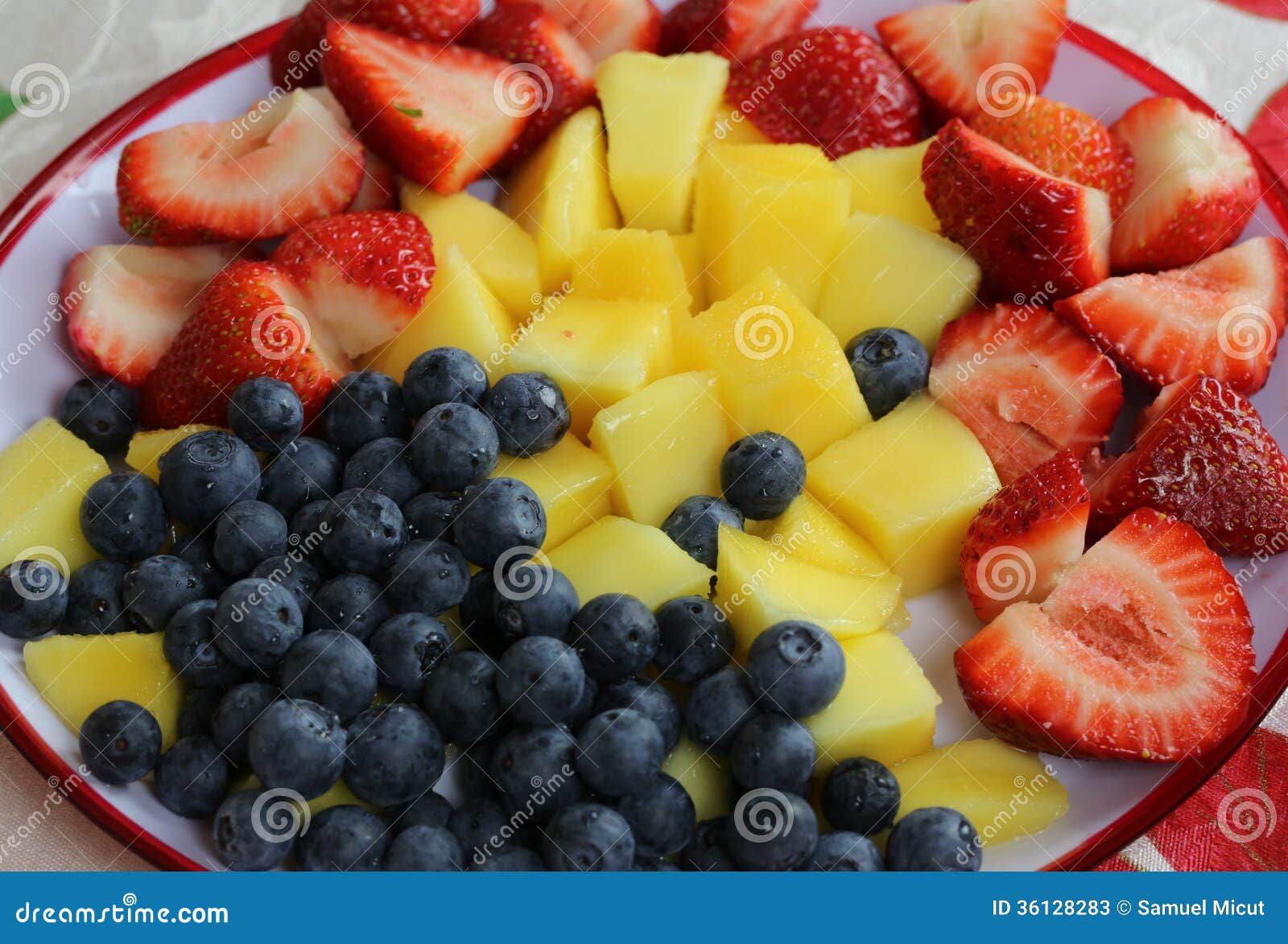 Plate of fruit salad stock image. Image of breakfast 36128283