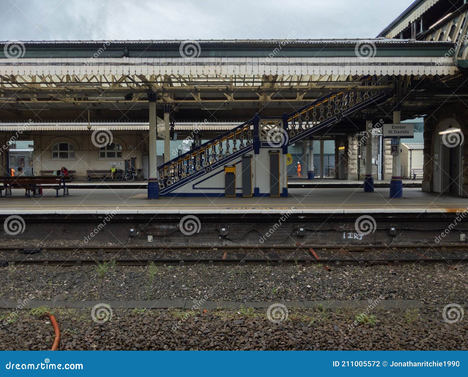 Platforms at Exeter St. Davids Railway Station in Devon Stock Photo