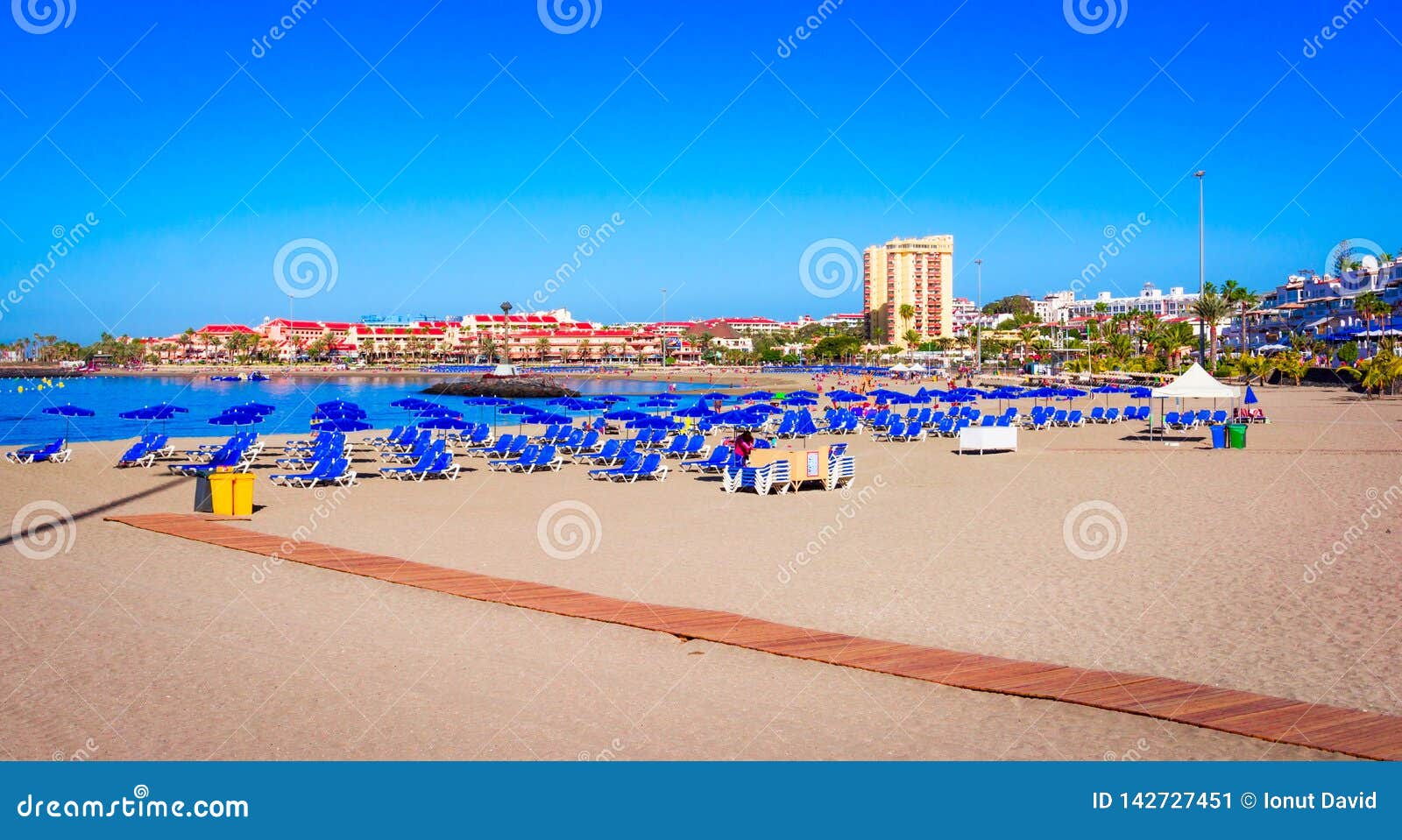 playa de las vistas, tenerife, spain: beautiful beach in los cristianos