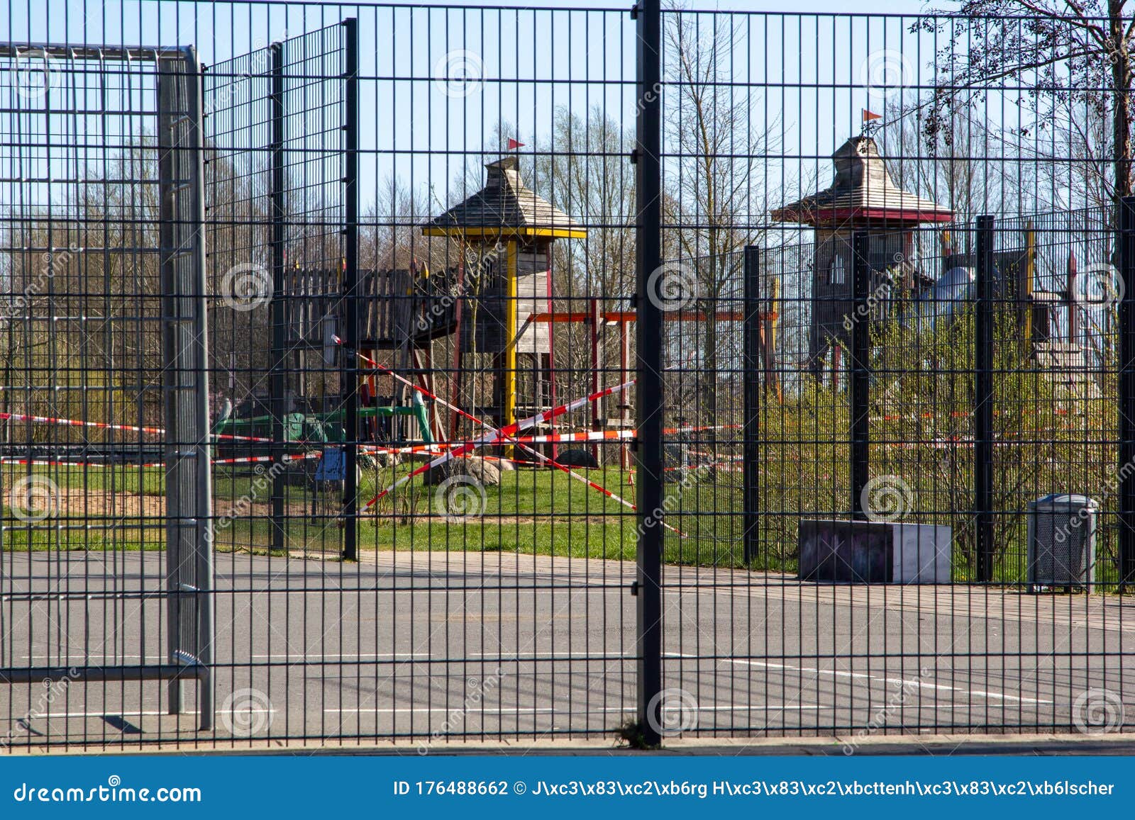 playground cordoned off because of the corona virus.