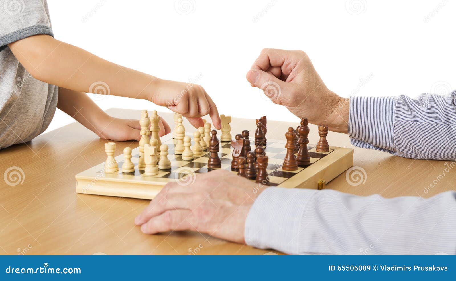 I Found the Strongest Grandpa in Chess