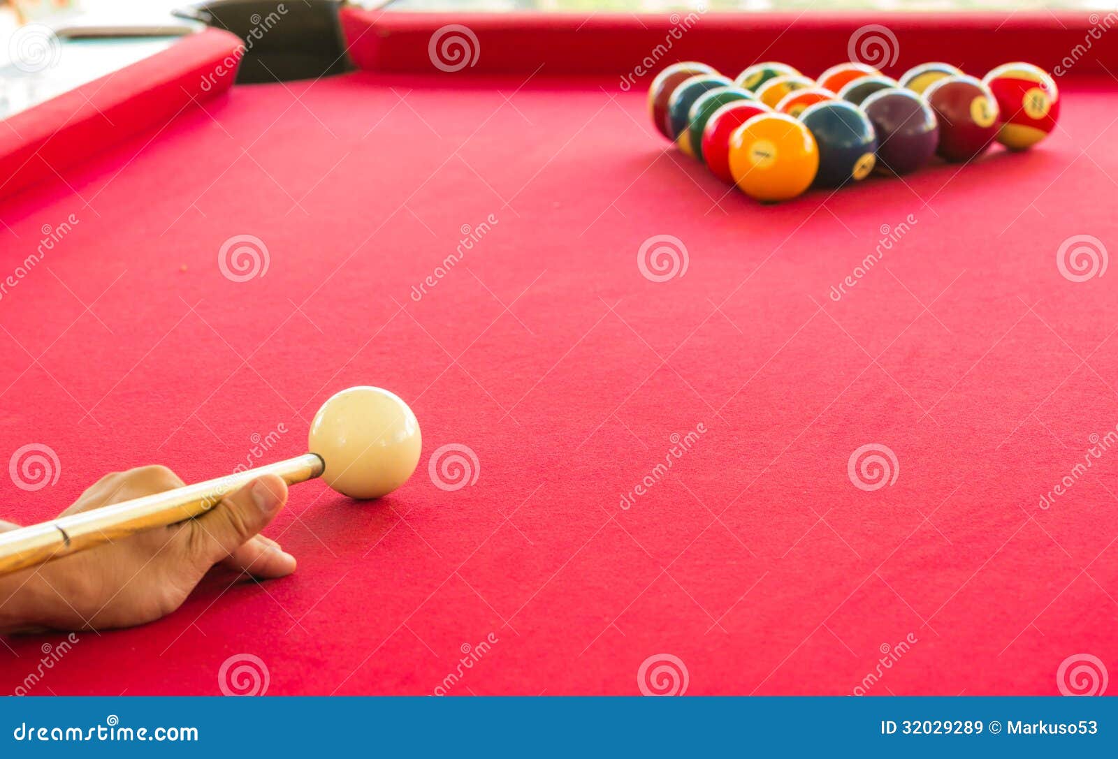 Playing pool, Billiard stock image. Image of table, ball 32029289