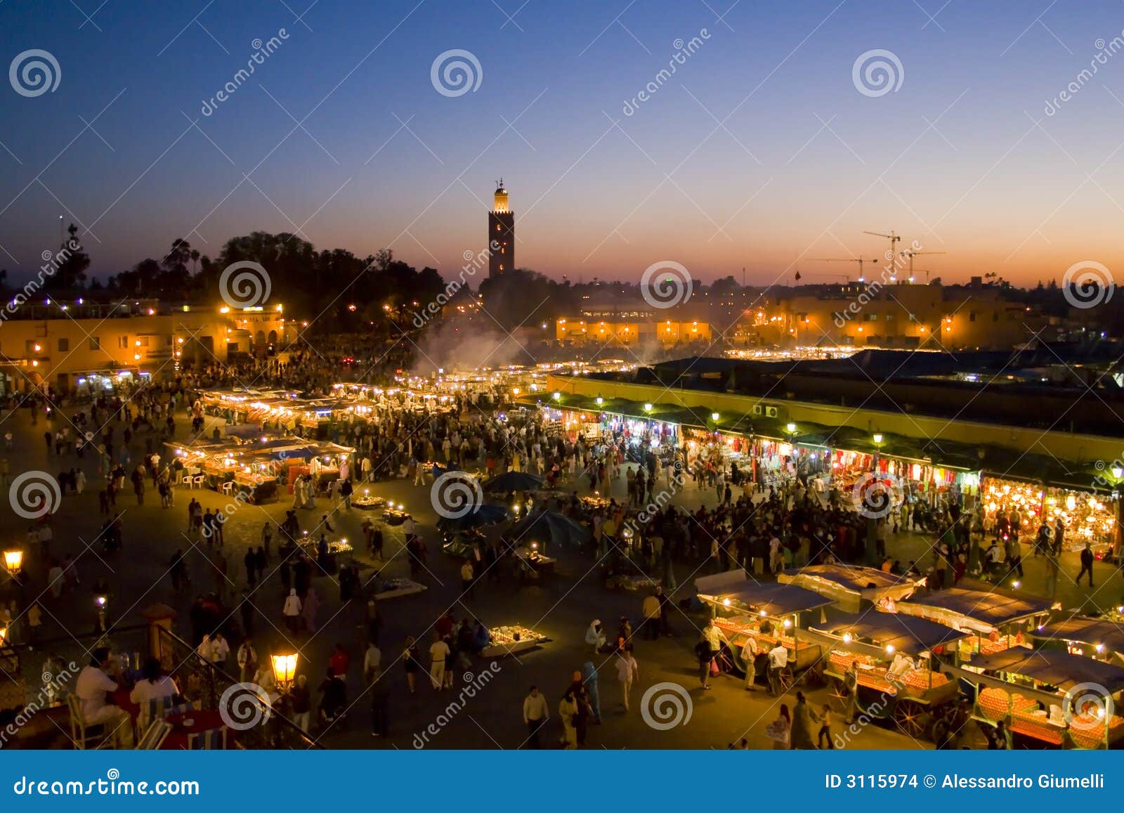 plaza djem el fnaa marrakech