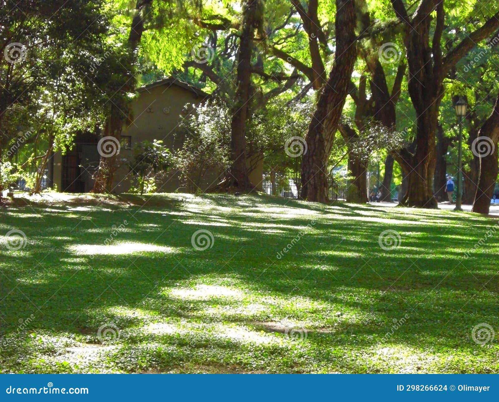 plaza general san martin, buenos aires, argentina