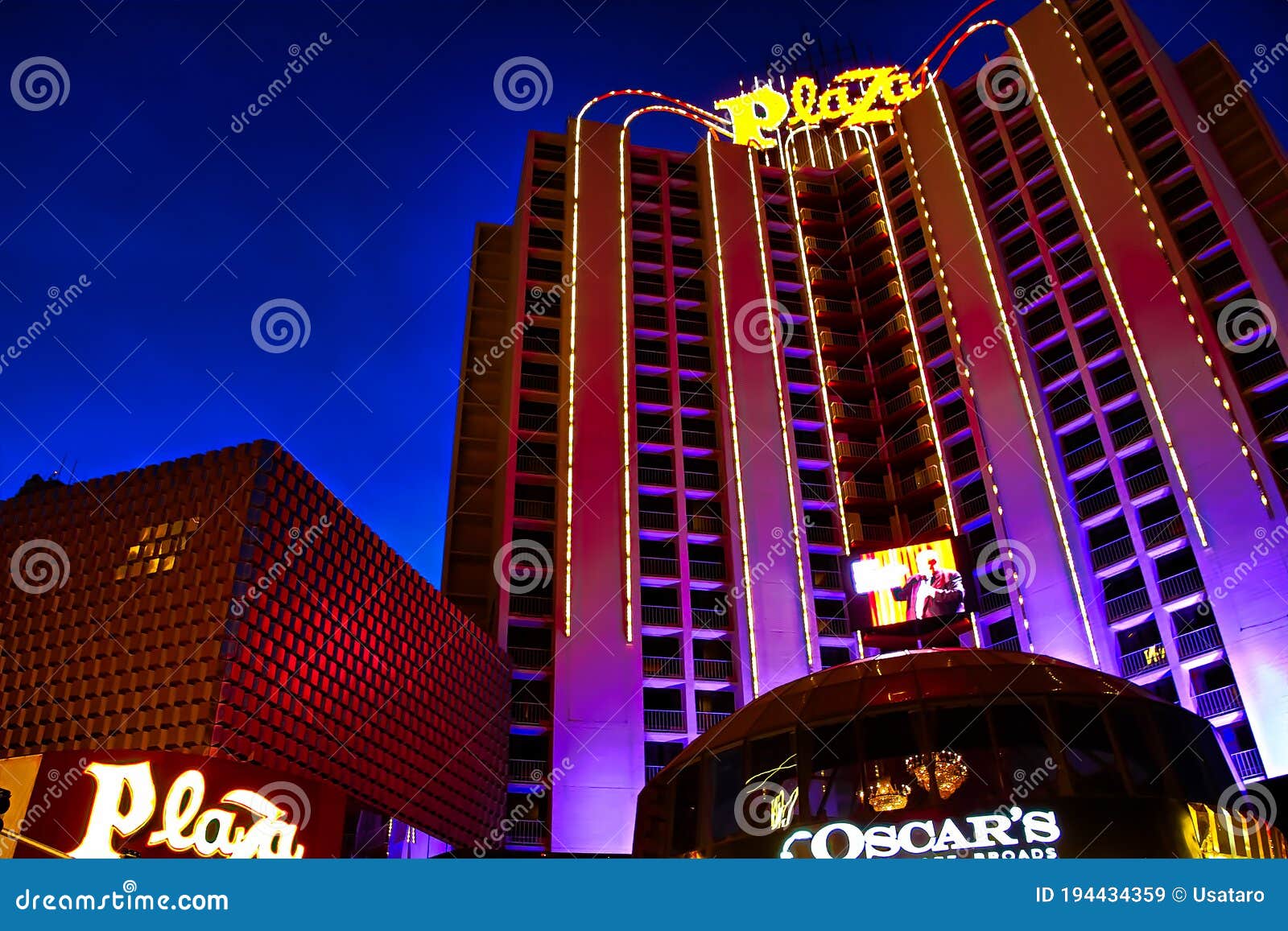 fremont street experience hotels
