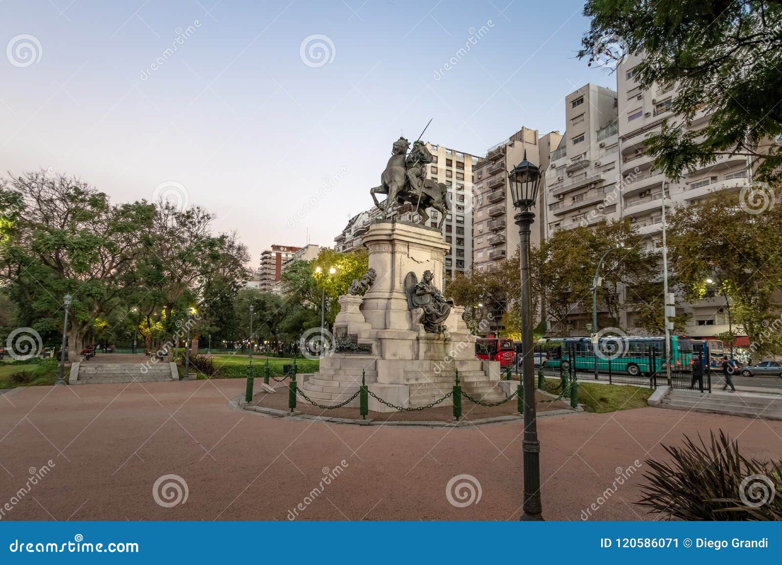 plaza italia in palermo - buenos aires, argentina