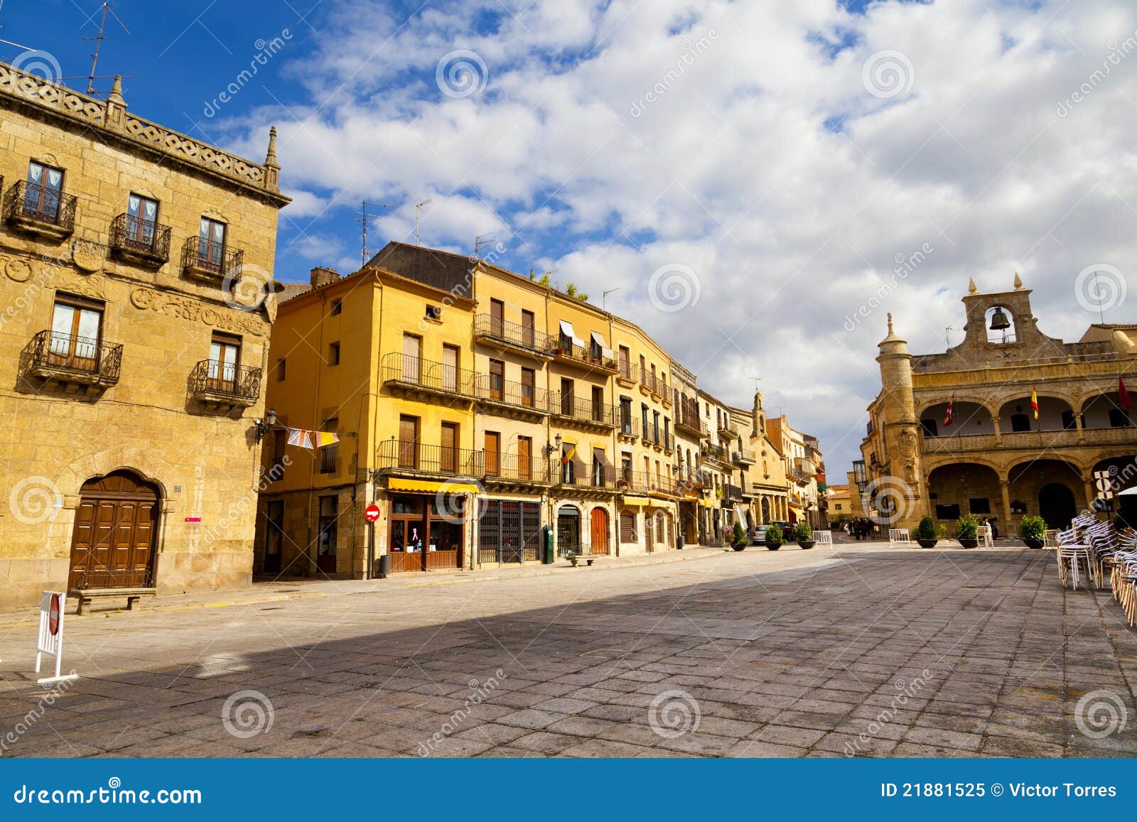 plaza mayor square, ciudad rodrigo, salamanca