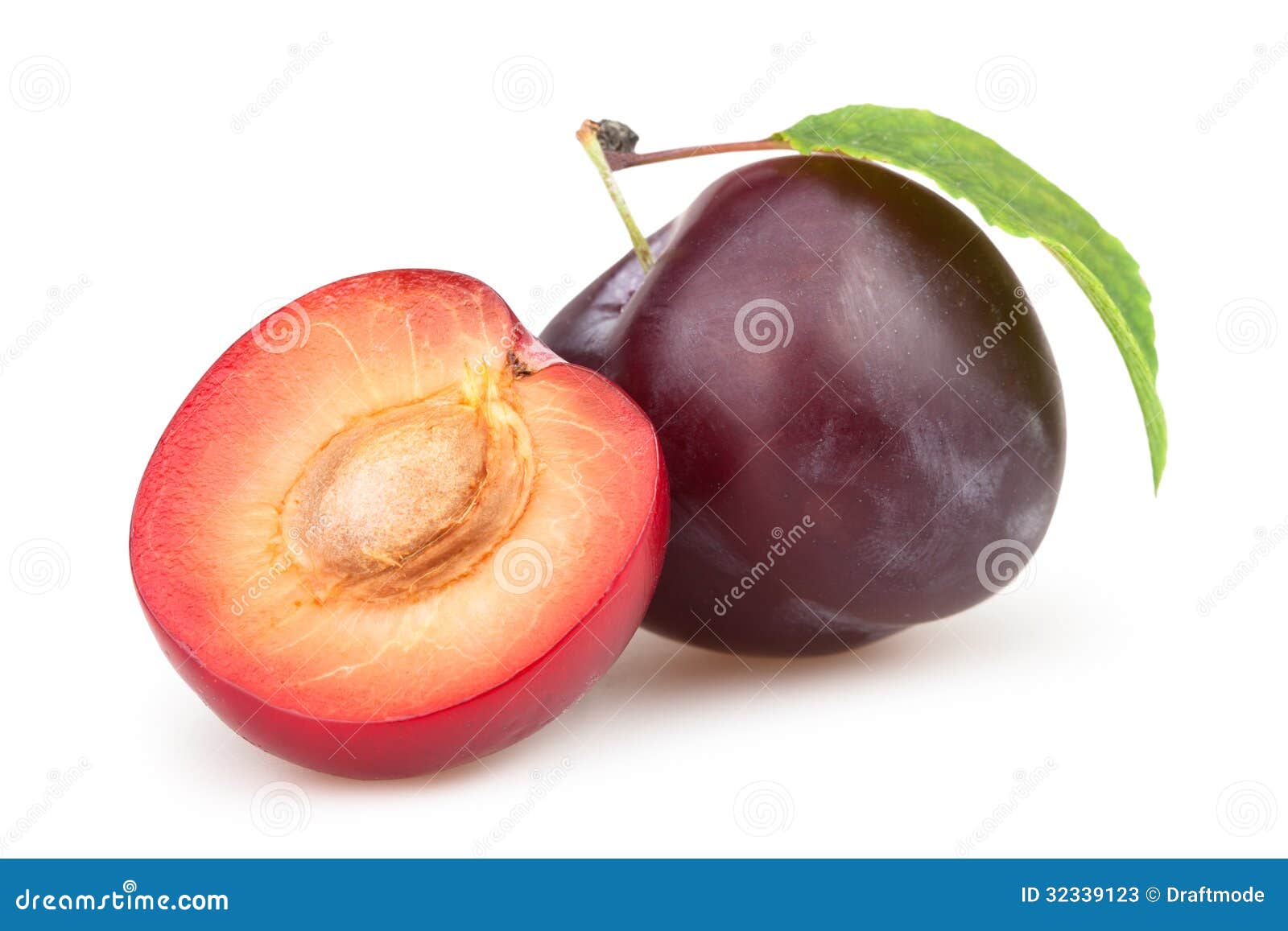 Plum cut half stock image. Image of dessert, healthy 32339123