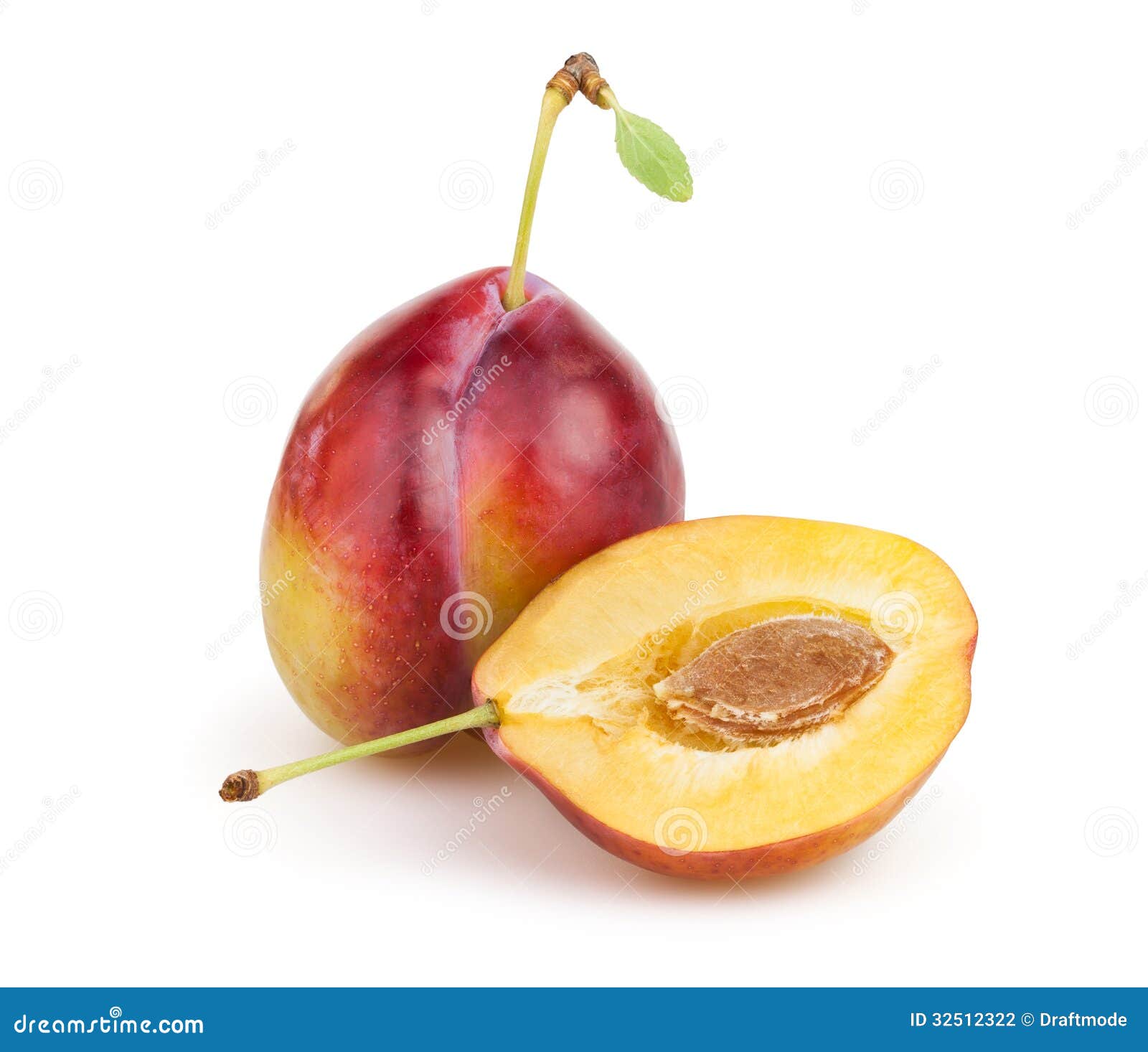 Plum cut half stock photo. Image of leaves, organic, leaf 32512322