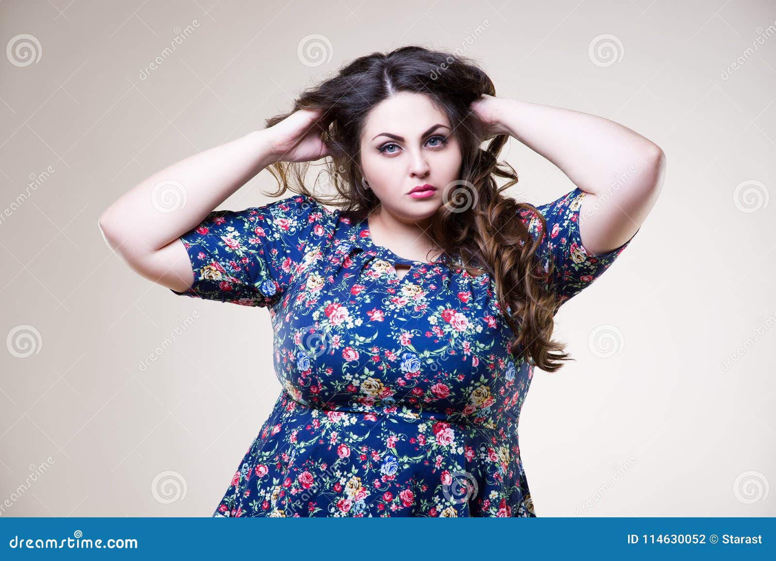 Plus Size Fashion Model in Casual Clothes, Fat Woman on Beige ...