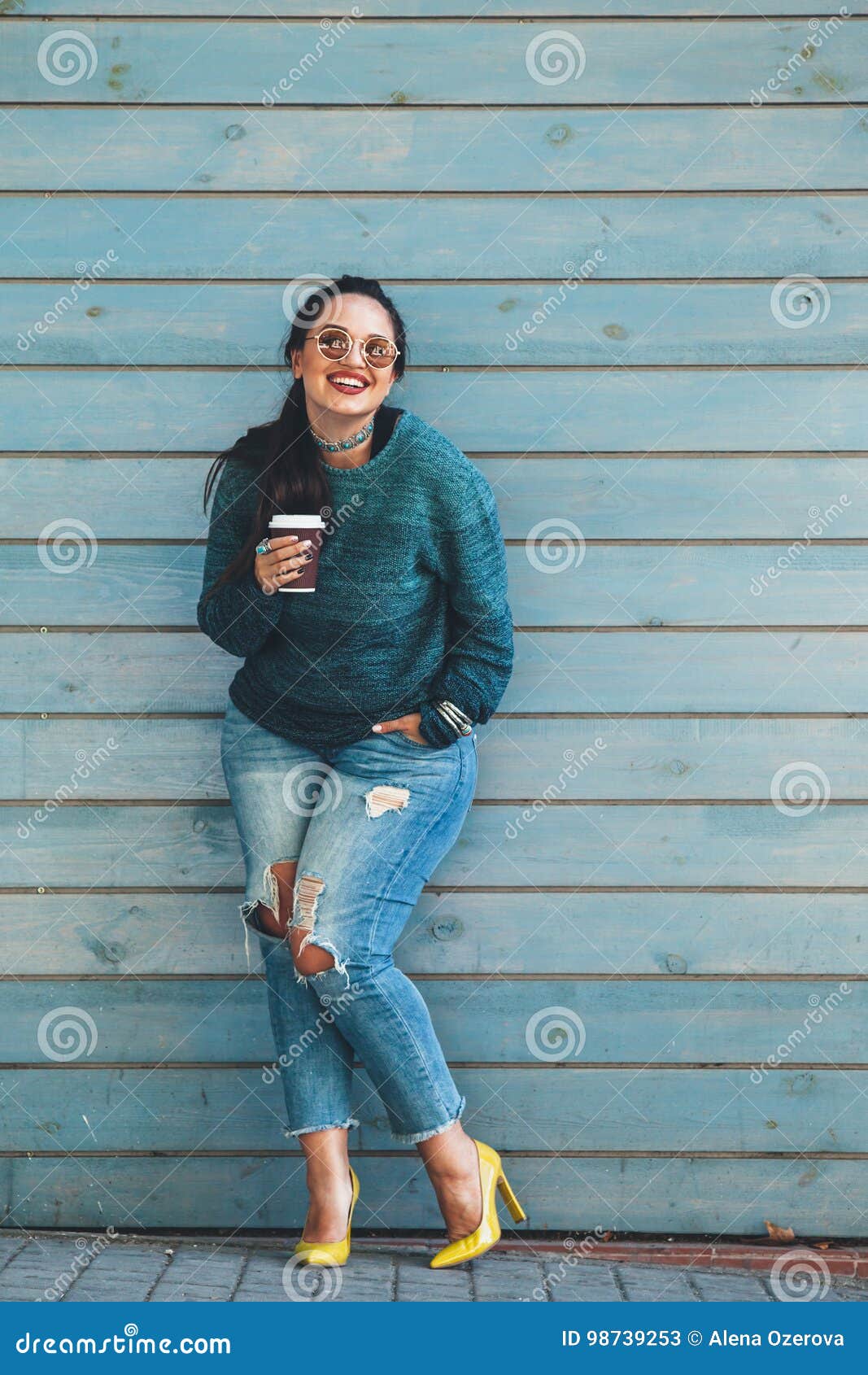 ripped jeans outfit plus size