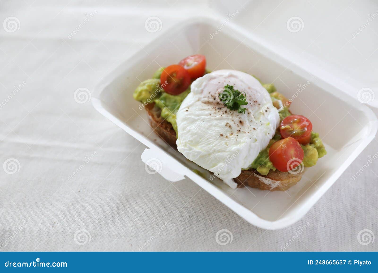 Poached Eggs with Avocado on Toast with Delivery Package in White