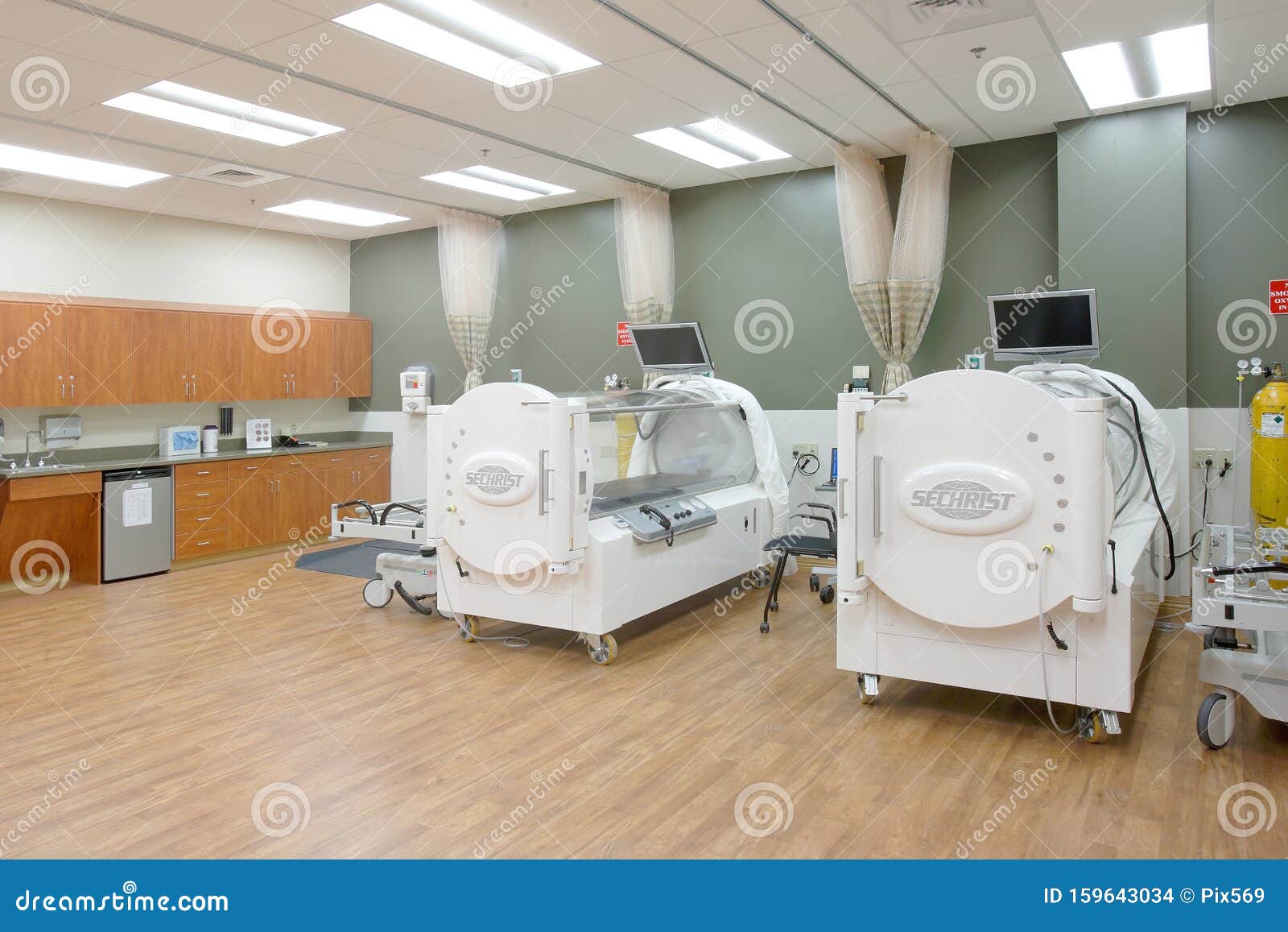 hyperbaric chambers used in wound treatment in a medical clinic