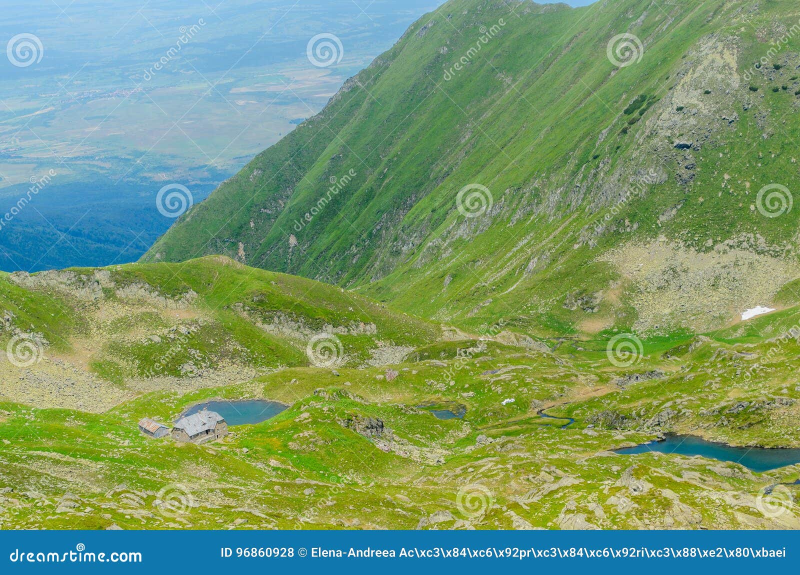 Podragu Lake And Cabana Fagaras Mountains Near Moldoveanu Peak Transylvania Sibiu County Romania Stock Photo Image Of Peak Vacation 96860928