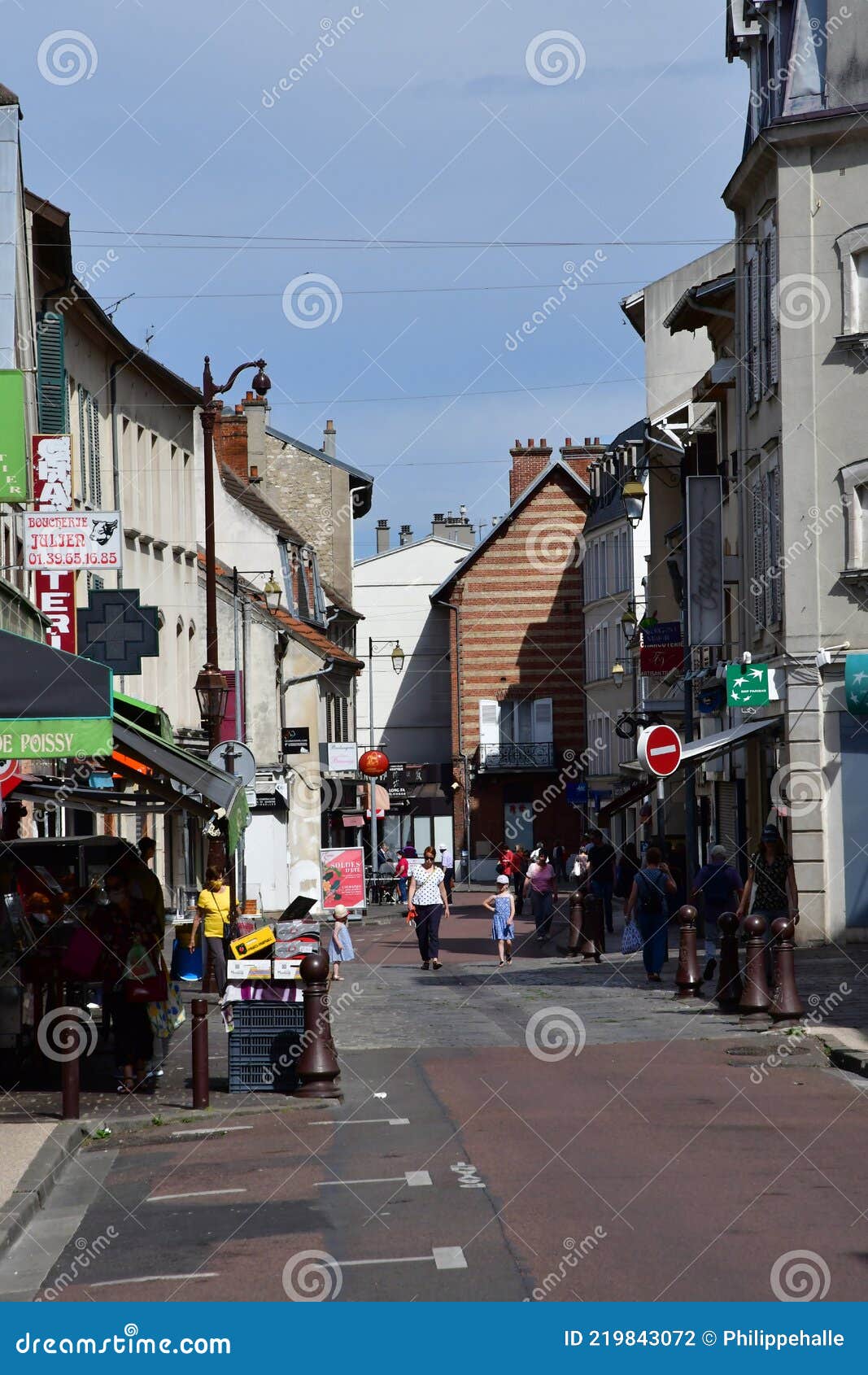 Poissy, France - July 19 2020 : City Centre Editorial Photography ...
