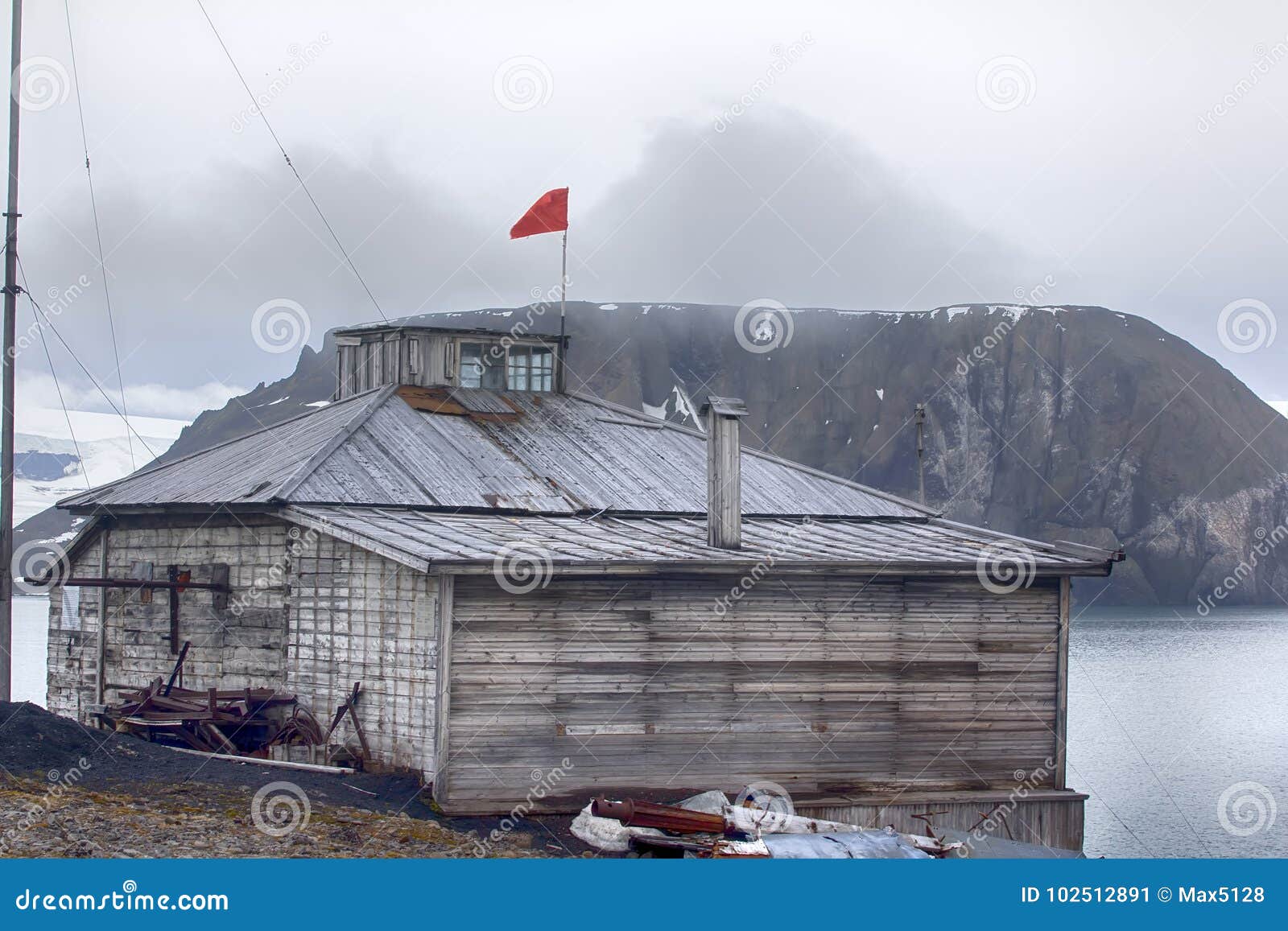 polar stations in arctic founded in 1928. wooden houses