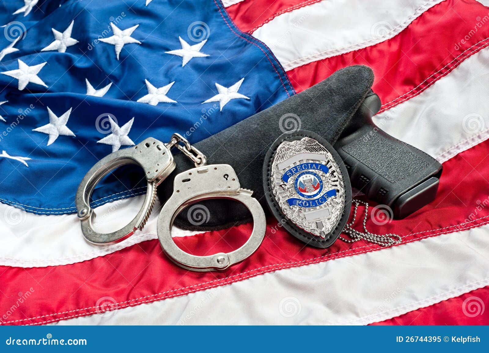 Featured image of post Law Enforcement Police Badge Wallpaper : A police badge of honor the police are empowered to enforce the law, protect property and reduce civil disorder.