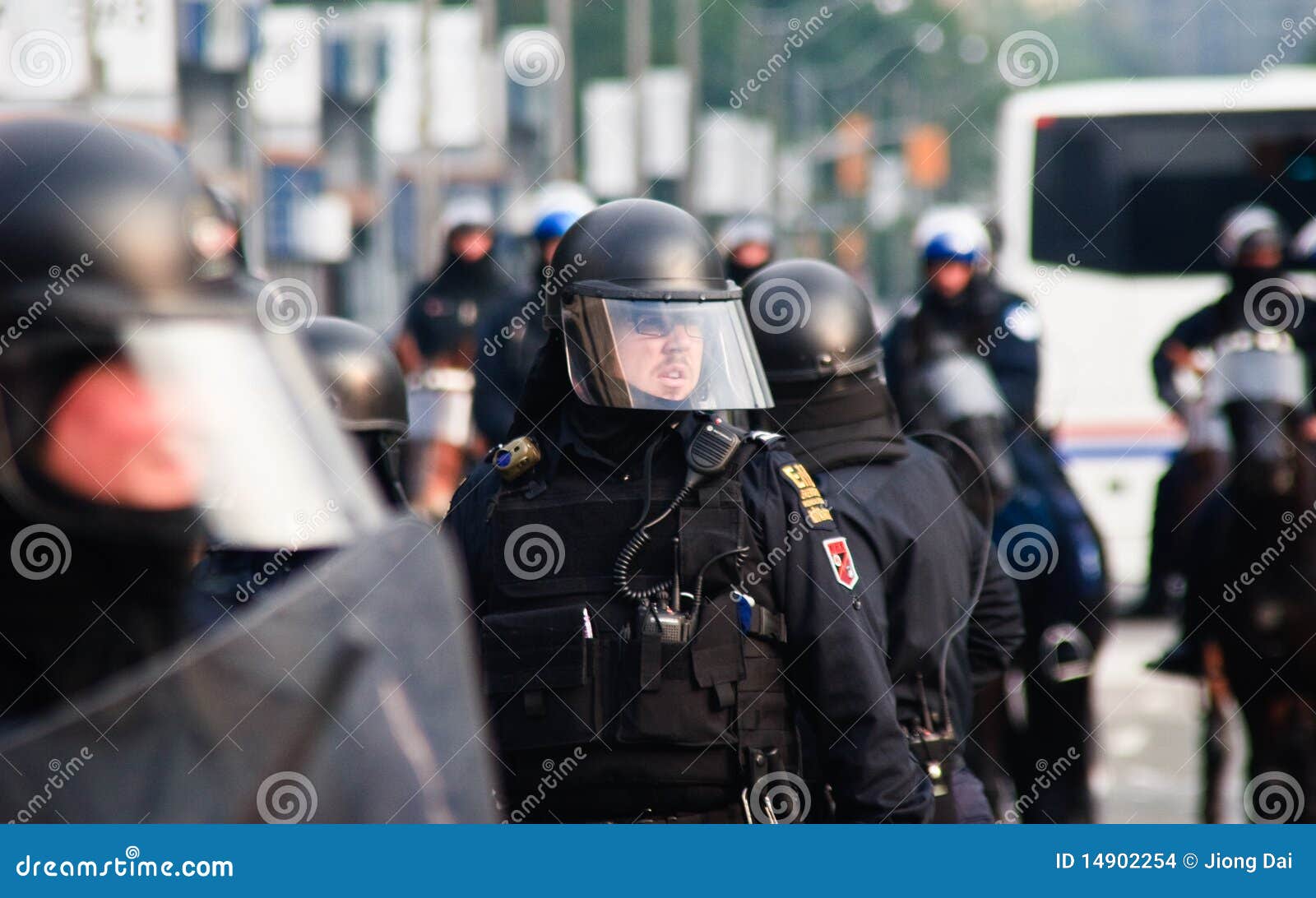 Policeman in Action for G20/G8 Toronto Protest Editorial Stock Image ...