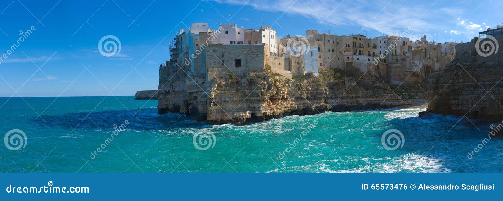 Polignano en Mare Panorama (filosofie kandidaten, Italien): himmel på jord. Polignano en Mare Panorama (BARI): himmel på jord