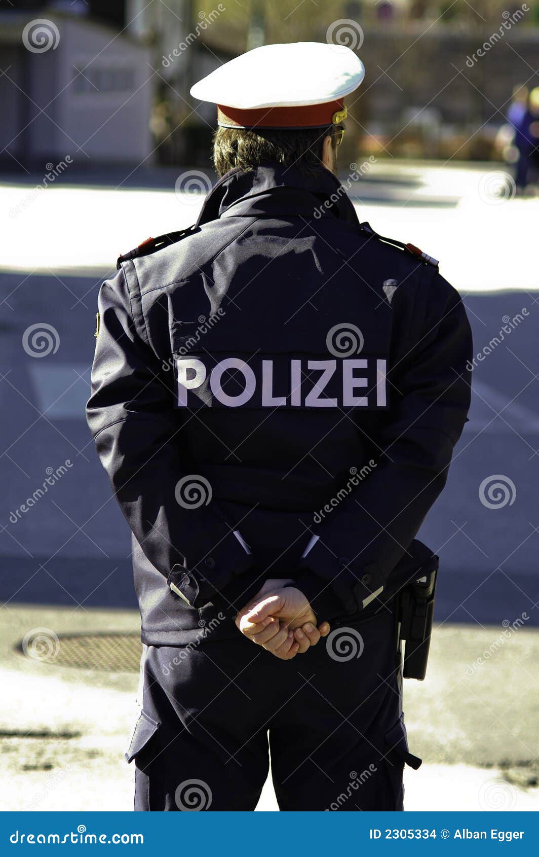 https://thumbs.dreamstime.com/z/polizei-2305334.jpg