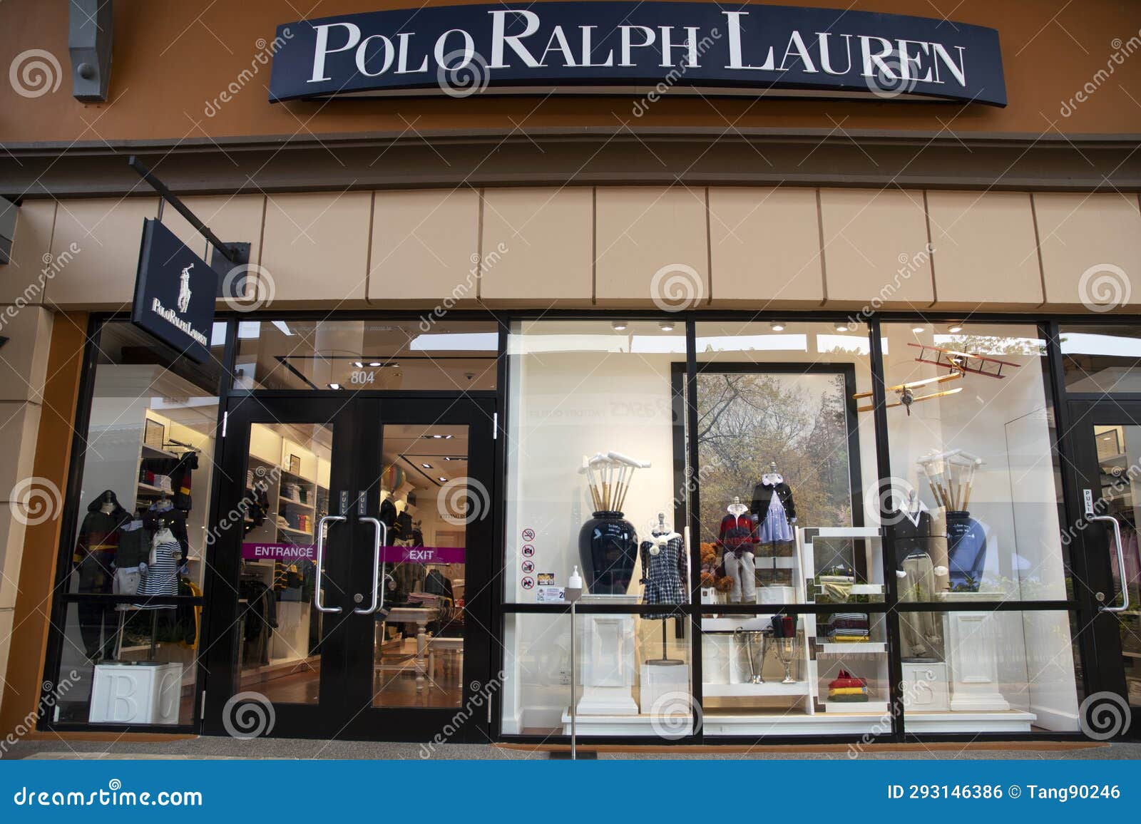 Entrance To Ralph Lauren Store in Singapore Shopping Mall Editorial Photo -  Image of beauty, sell: 179892231