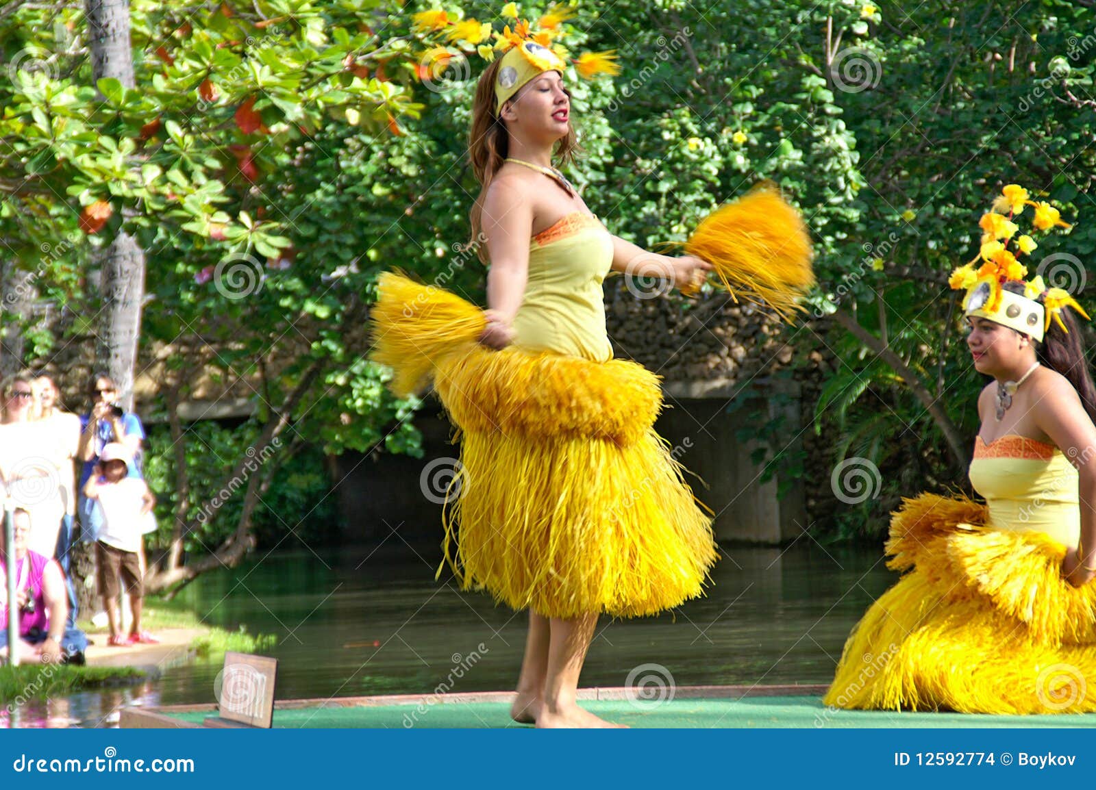 Polynesian Cultural Center editorial stock image. Image of grass 12592774