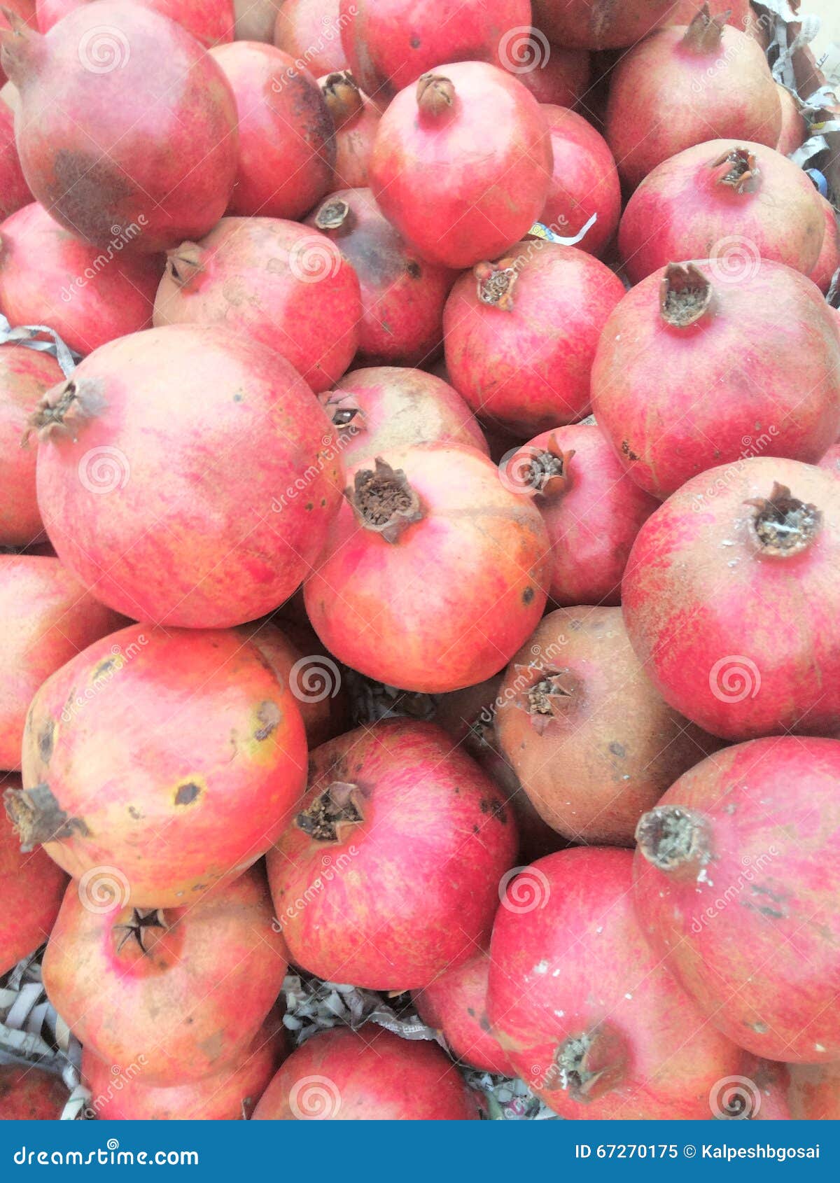 Pomegranate in market stock image. Image of juicy, granatum 67270175