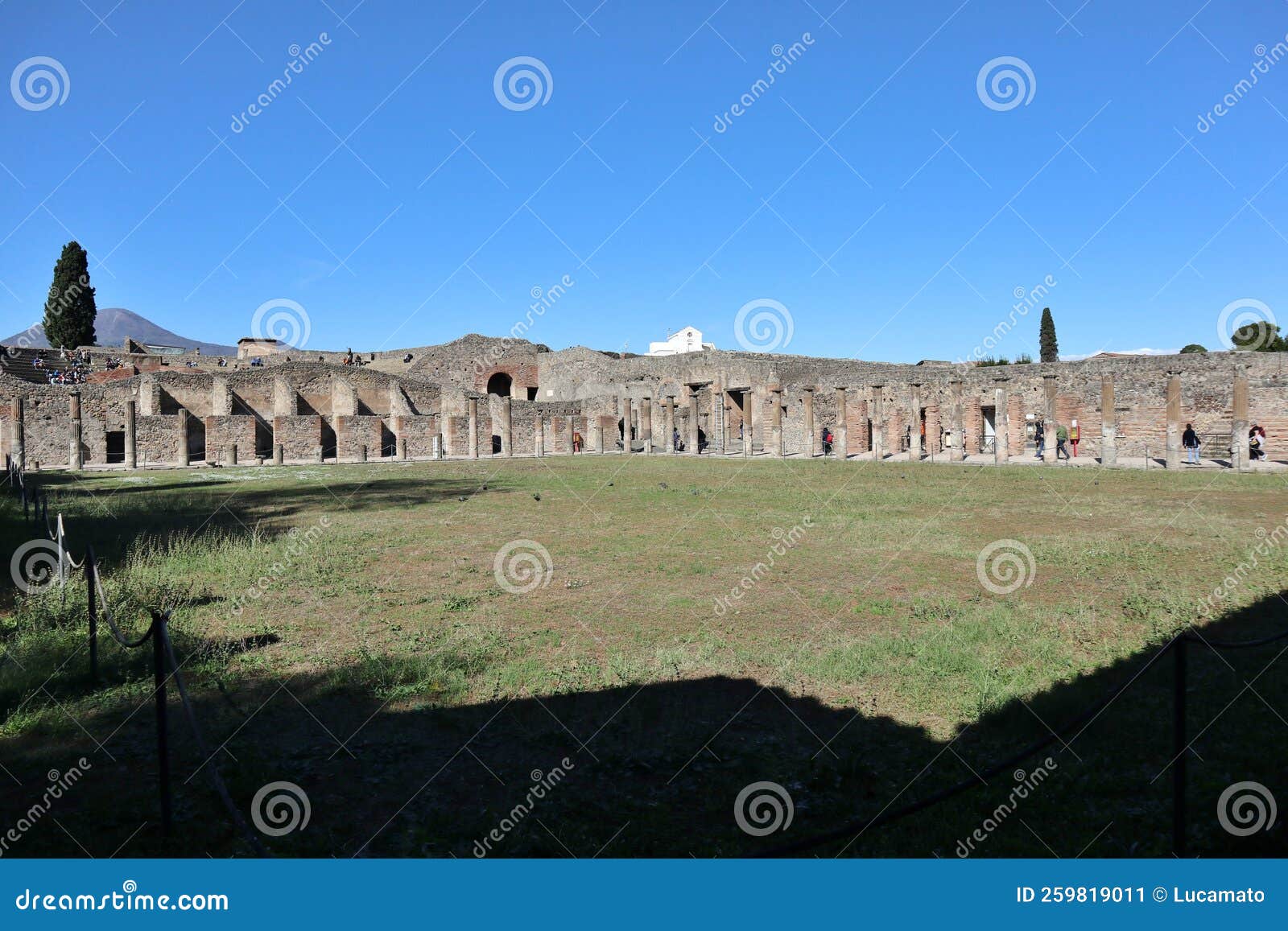 pompei - quadriportico dei teatri