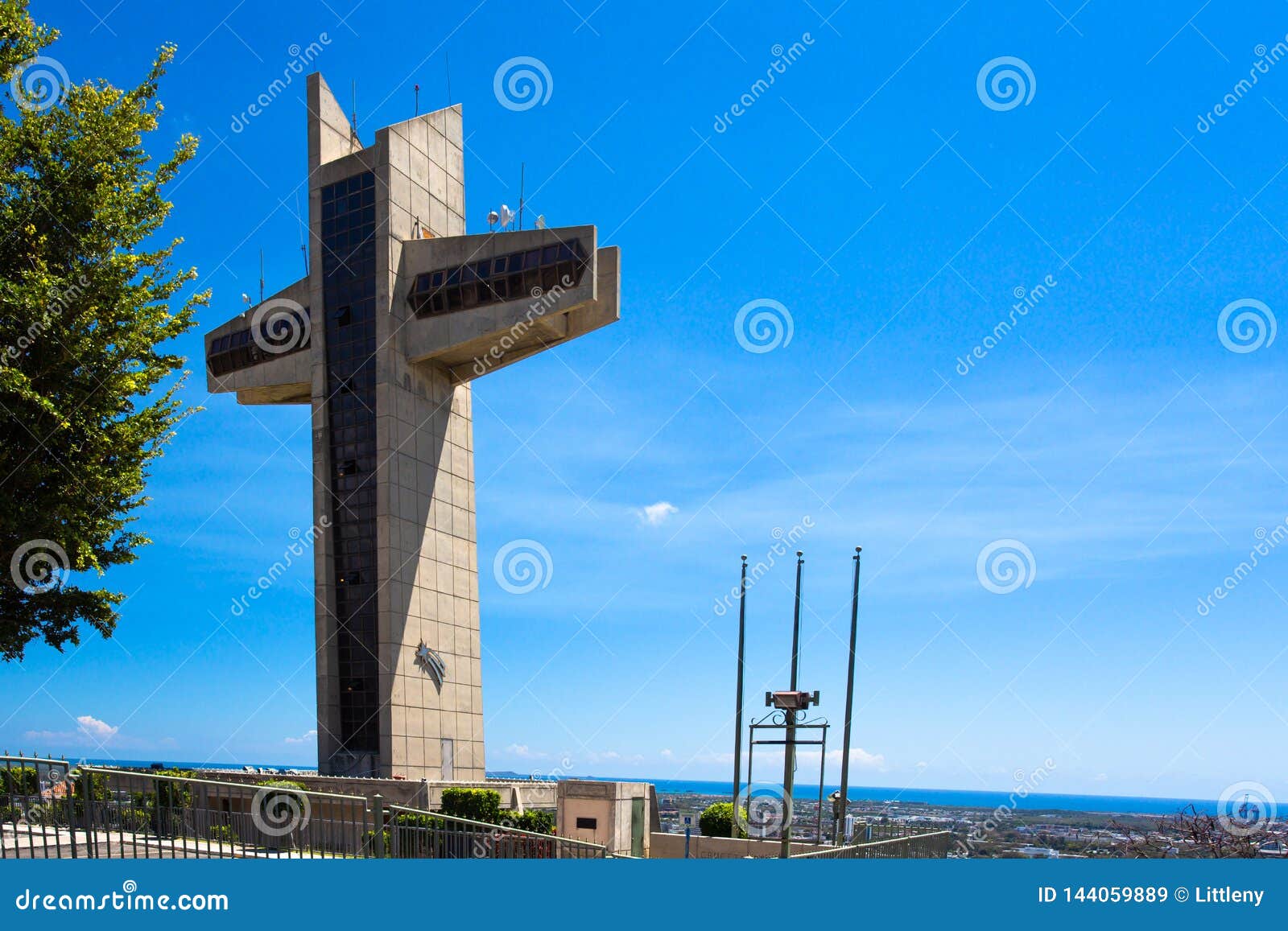 ponce puerto rico view of cerro del vigia crucifix