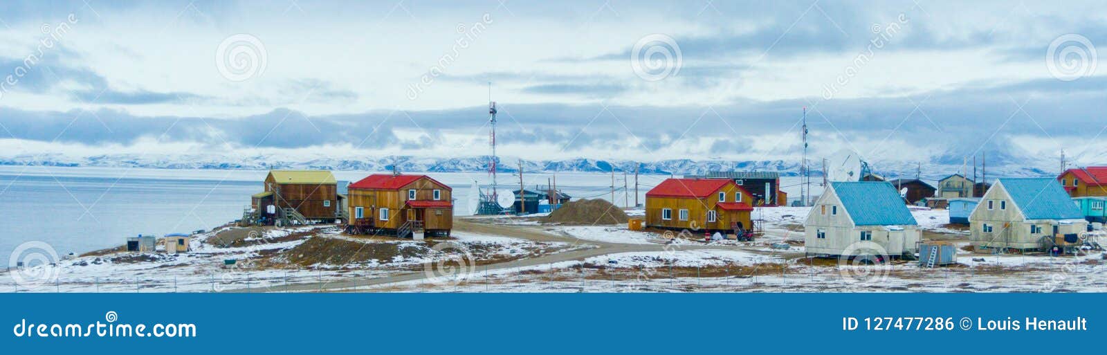 pond inlet, baffin island, nunavut, canada