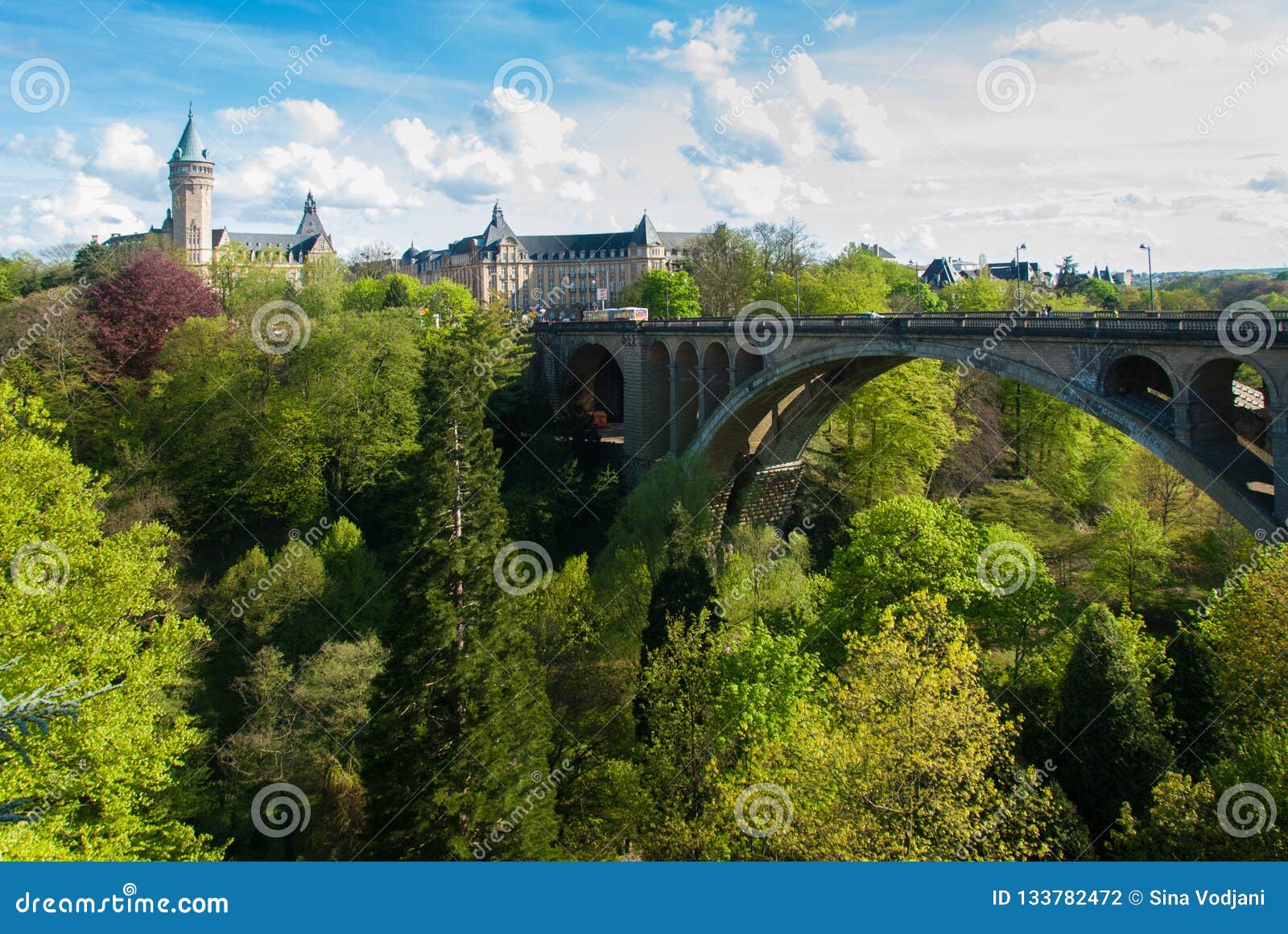 Pont Adolphe Bridge Luxemburg Stock Photo - Image of pont, bogen: 133782472