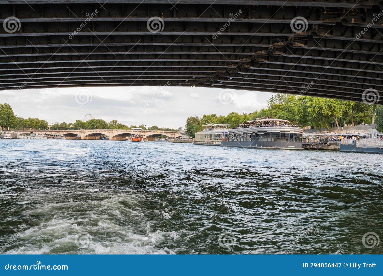 Pont Alexandre III Bridge in Paris, France Editorial Photography ...