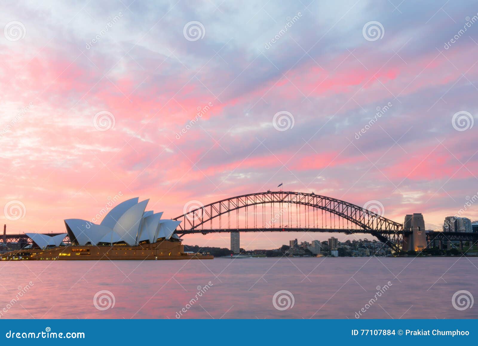 Pont De Sydney Opera House Et De Port Au Coucher Du Soleil