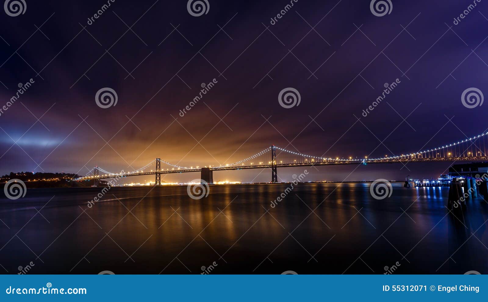 Il Veiw Del Ponte Della Baia Di Oakland Da San Francisco 