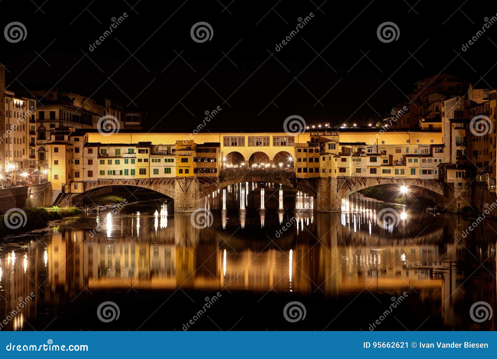 ponte vecchio, arno night, florence, firenze italy