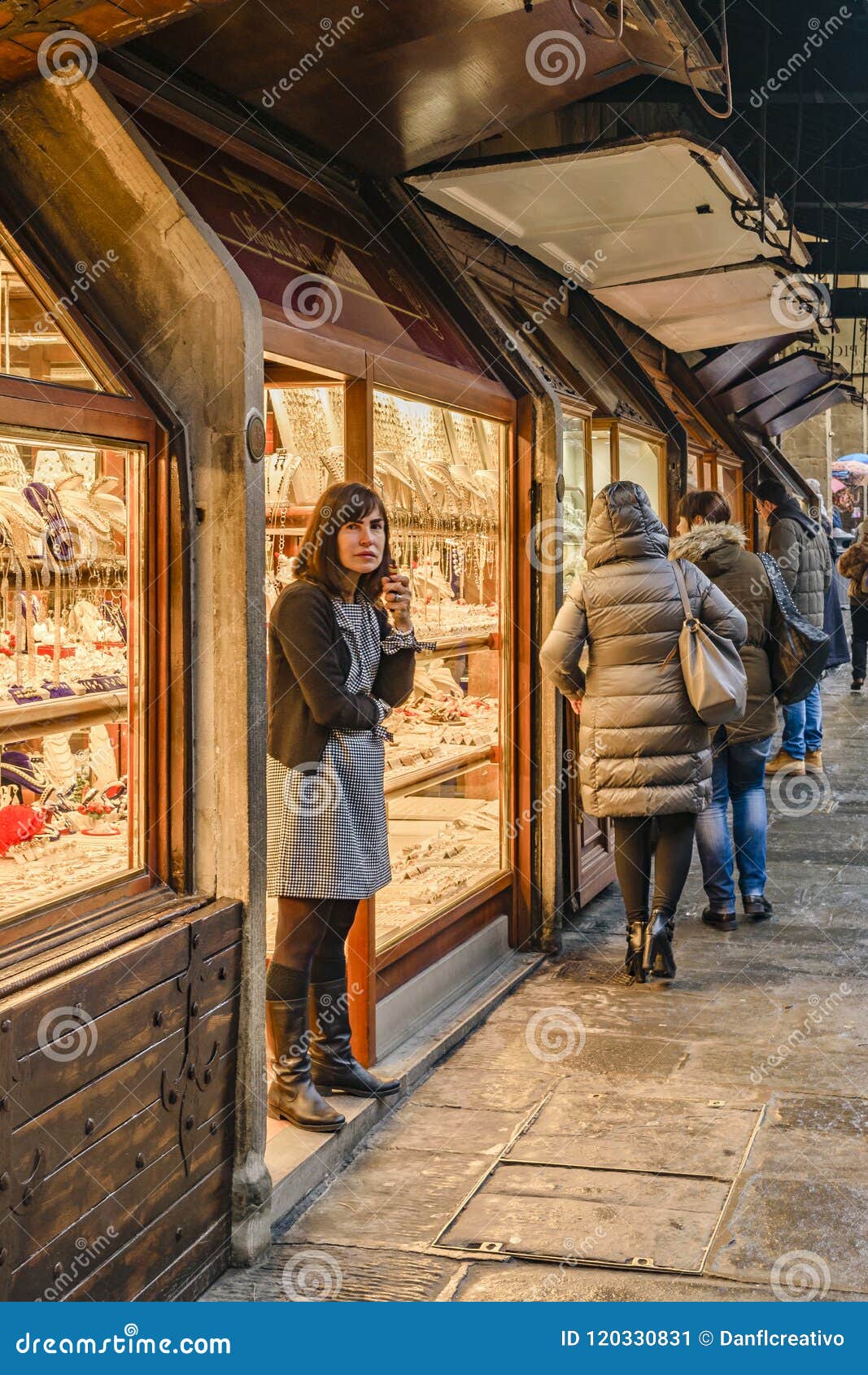 Ponte Vecchio Stores, Florence, Italy Editorial Photo Image of