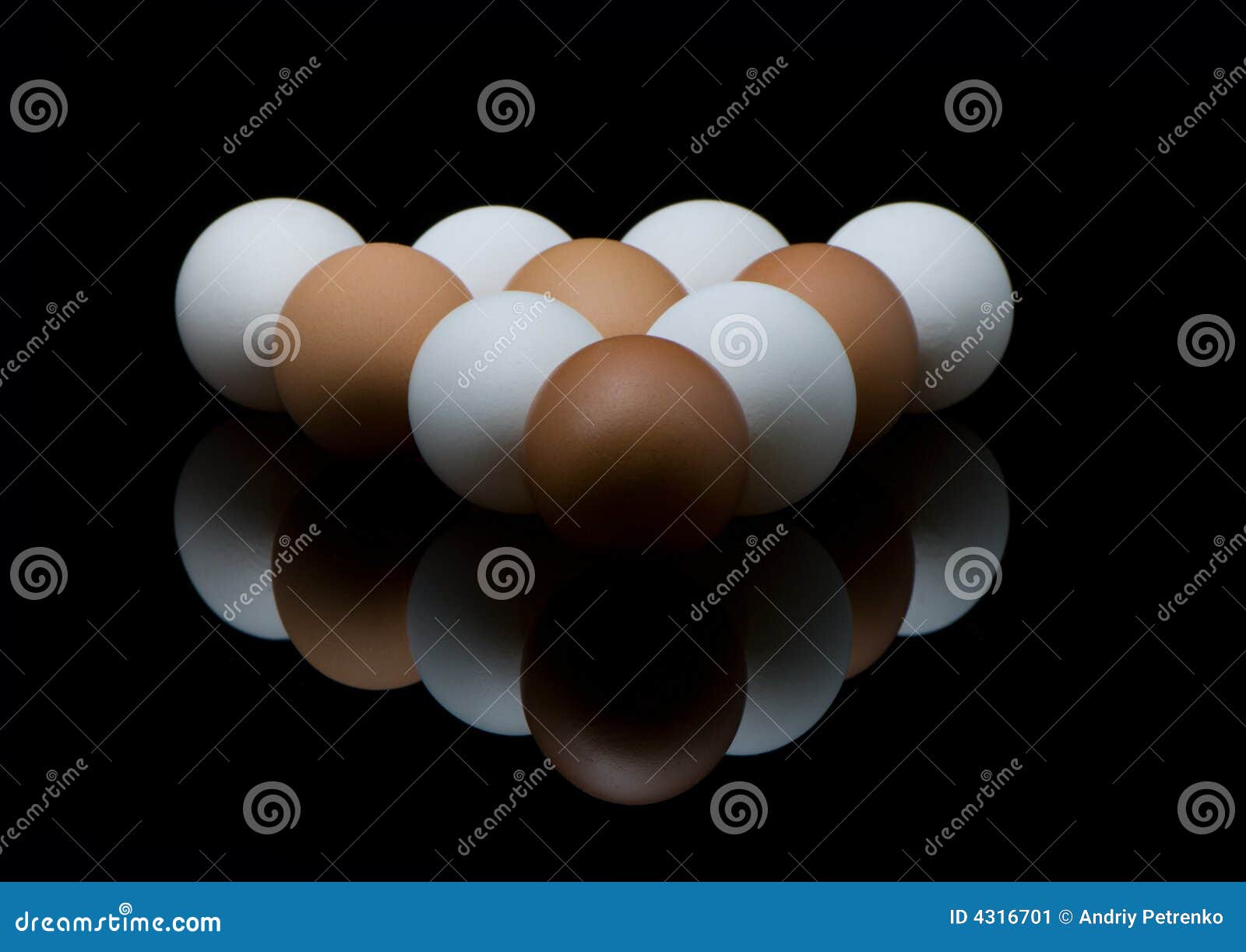 709 Pool Eggs Stock Photos Free & RoyaltyFree Stock Photos from Dreamstime