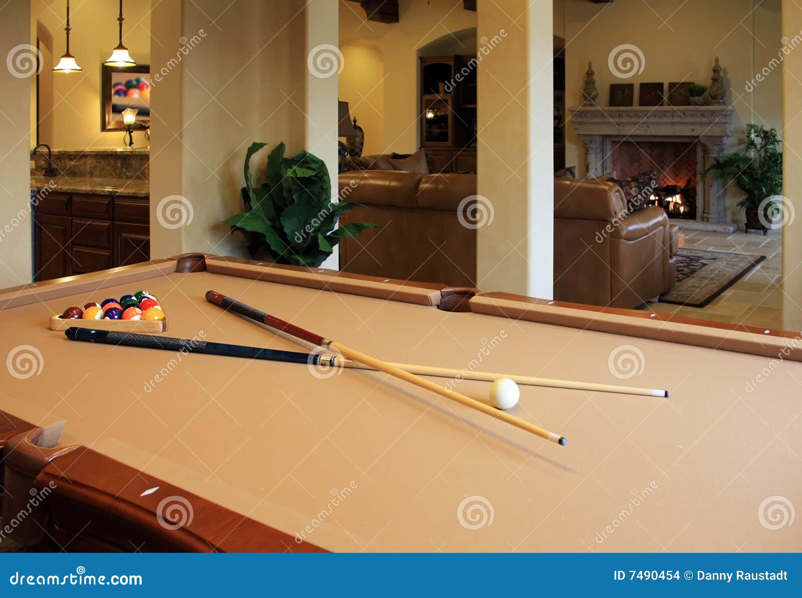 127,948 Game Room Stock Photos