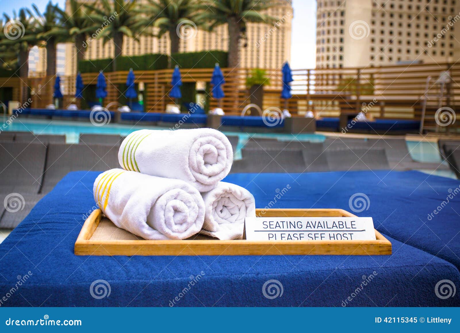 Poolside Towels Stock Photography 739514