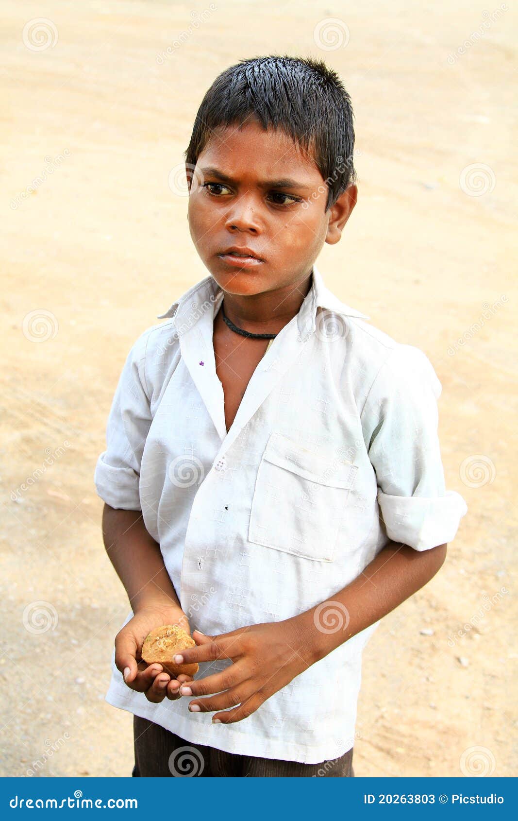 https://thumbs.dreamstime.com/z/poor-boy-20263803.jpg