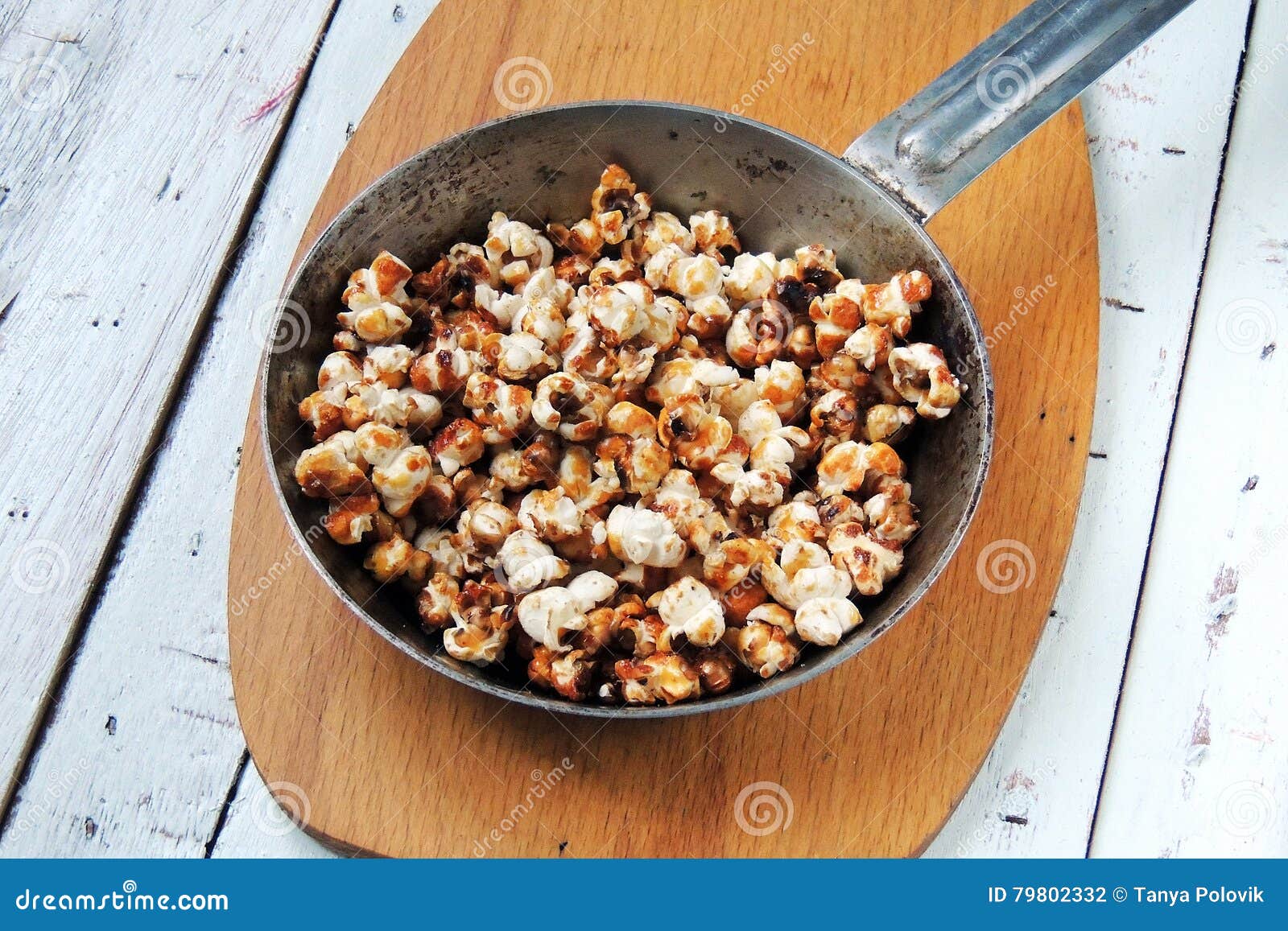 Popcorn in a pan stock photo. Image of fresh, fluffy 79802332