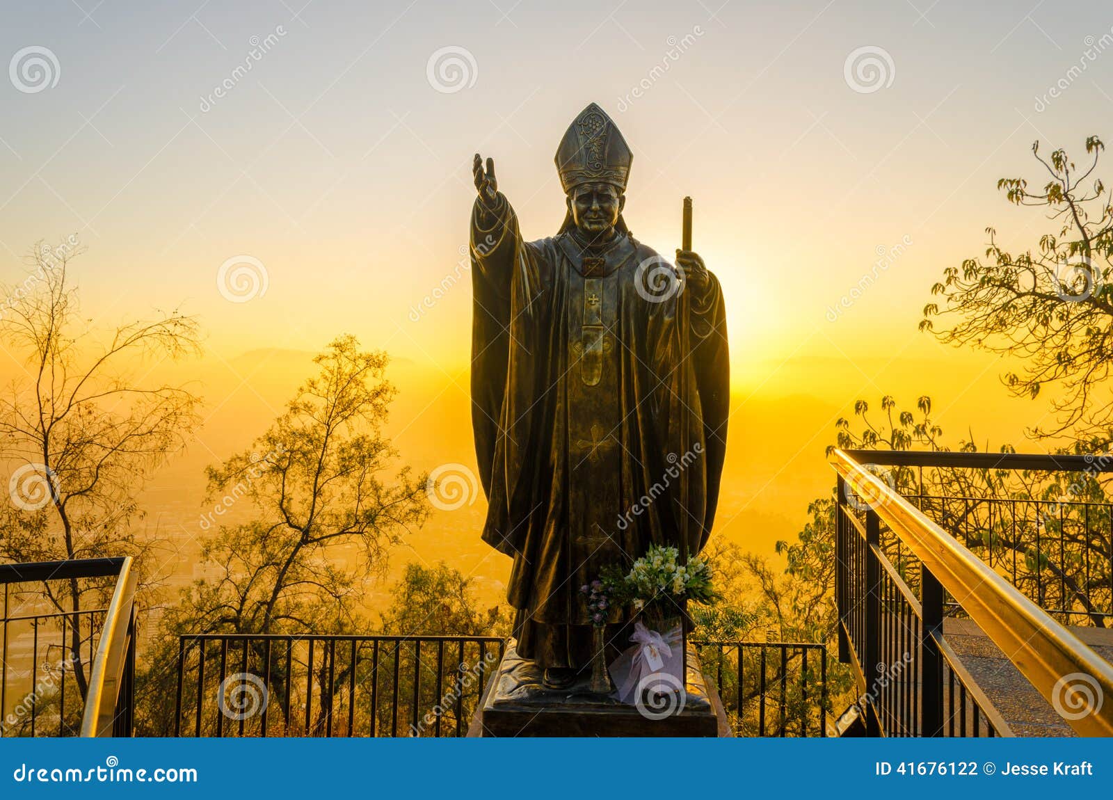 pope statue in santiago, chile